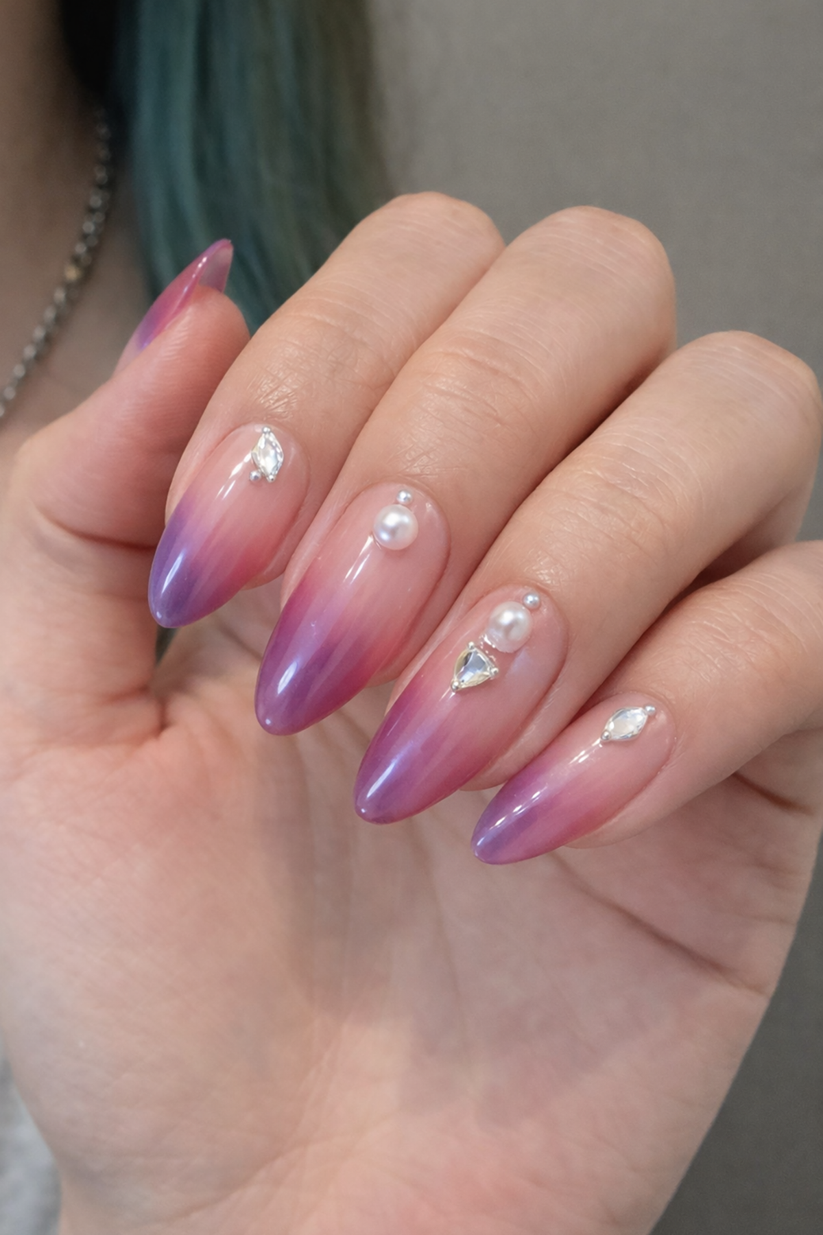 24'lü Pudra Ve Pembe Renk Jel Görünümlü Takma Tırnak (Yapıştırıcılı)