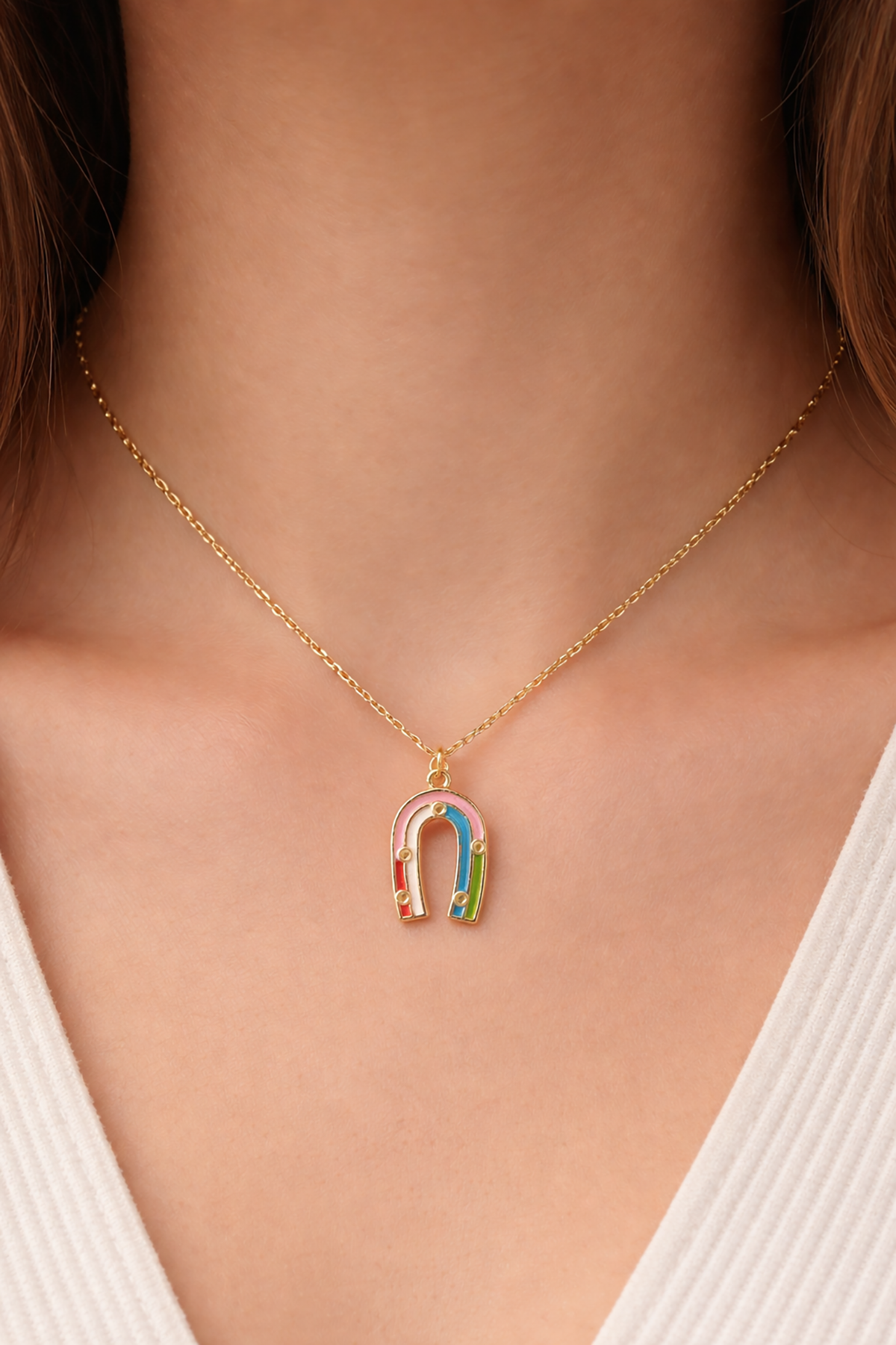 Altın Renk Nal Figürlü Çelik Kolye