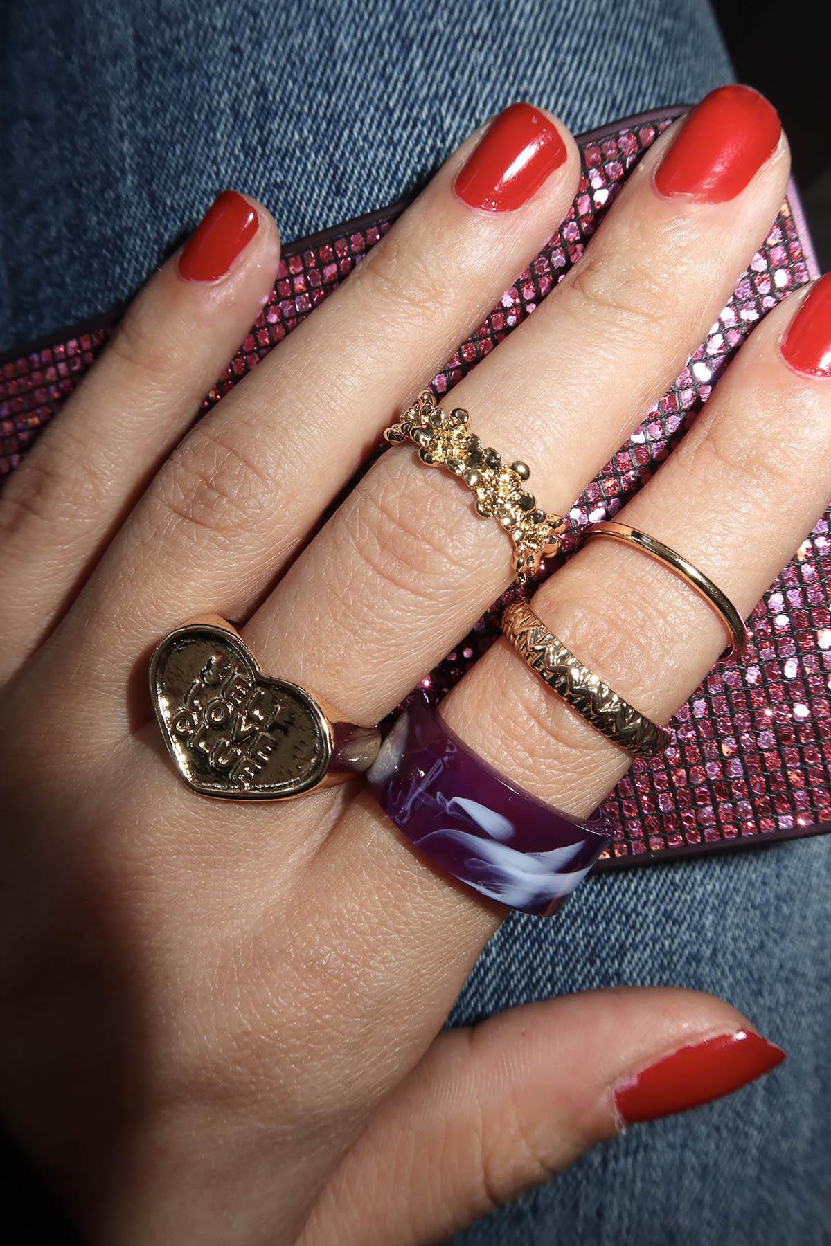 5'li Altın Ve Mor Renk Karışık Figürlü Yüzük Set