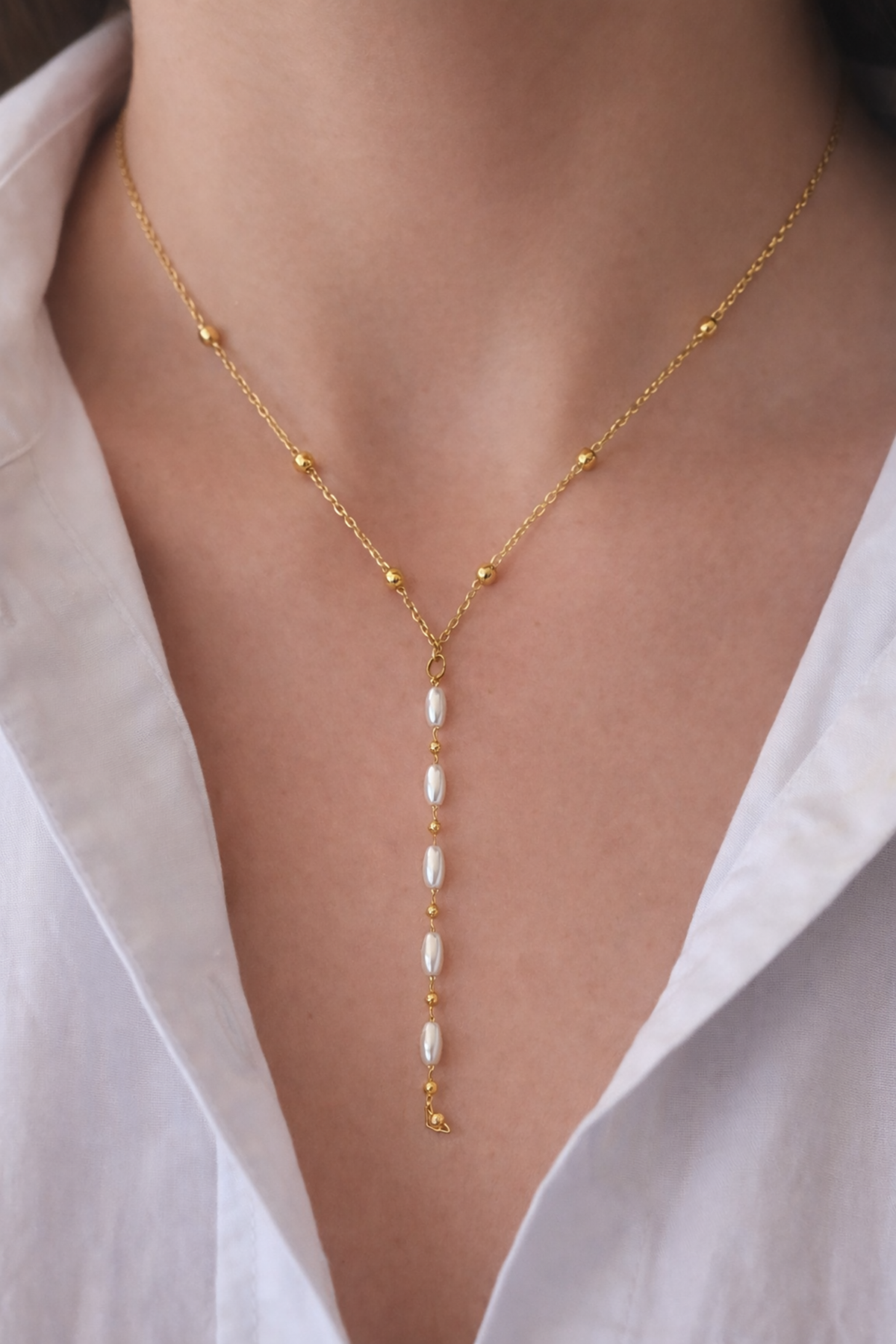 Altın Renk İnci Detaylı Çelik Y Kolye