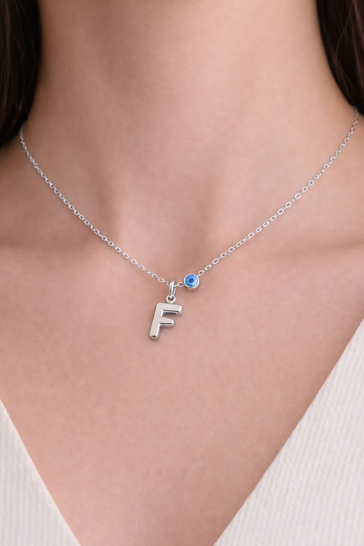 Gümüş Renk F Harf Çelik Kolye