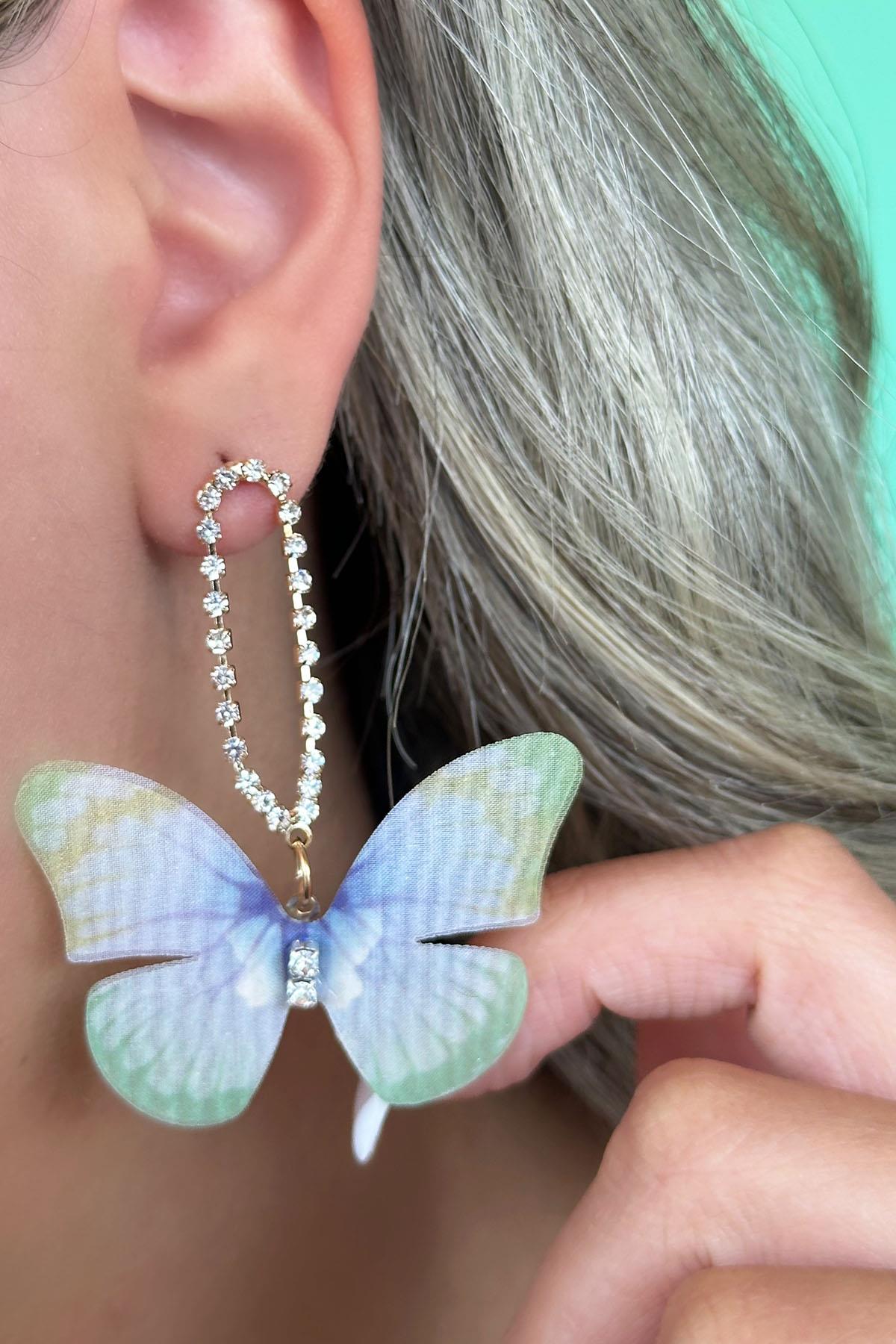 Karışık Renk Kelebek Figürlü Küpe (Çift)