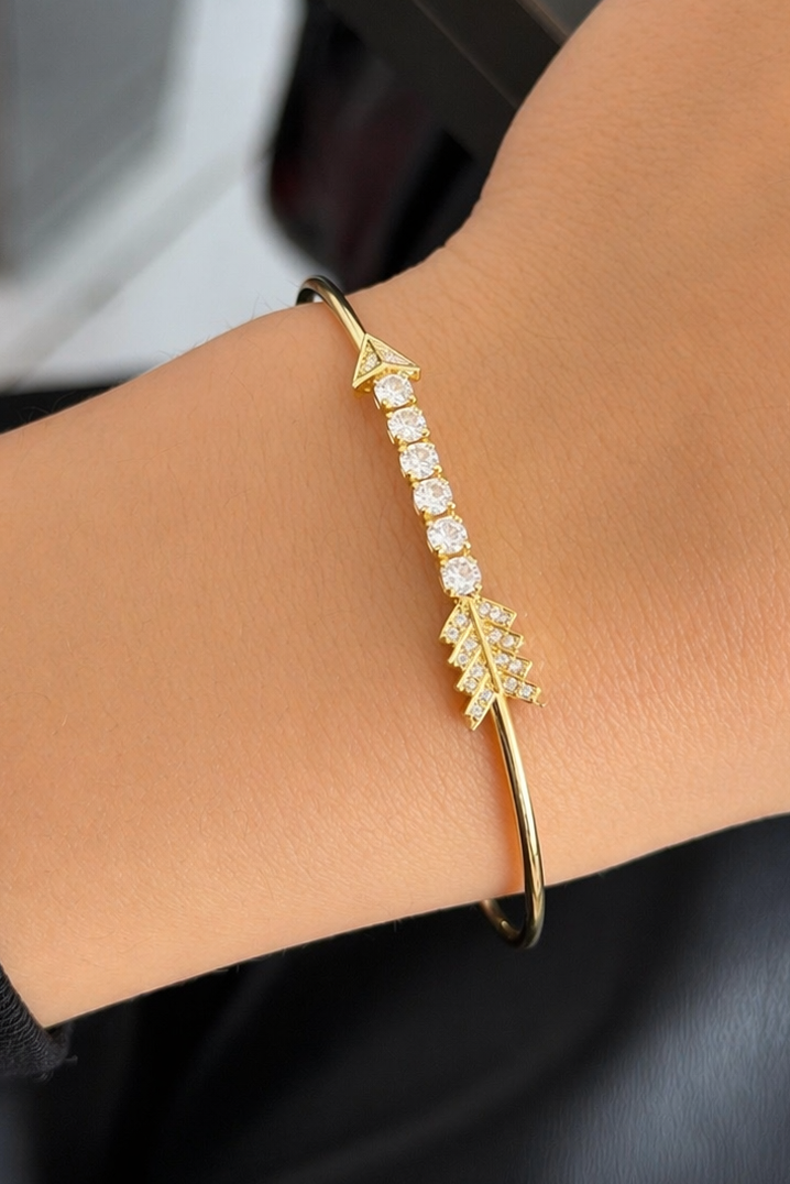 Altın Renk Taşlı Kelepçe Bileklik