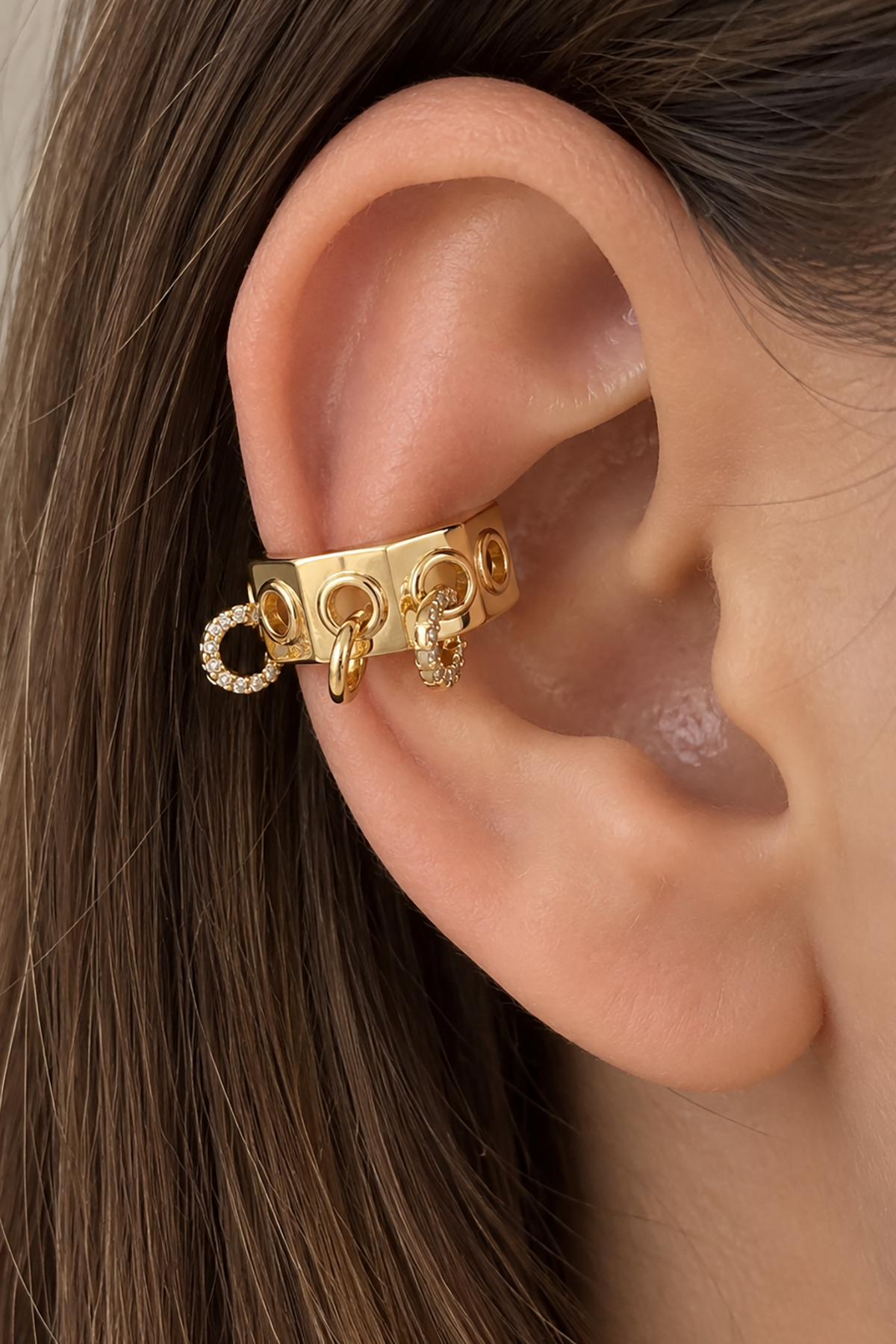 Altın Renk Taş Detaylı TX Ear Cuff (Tek)