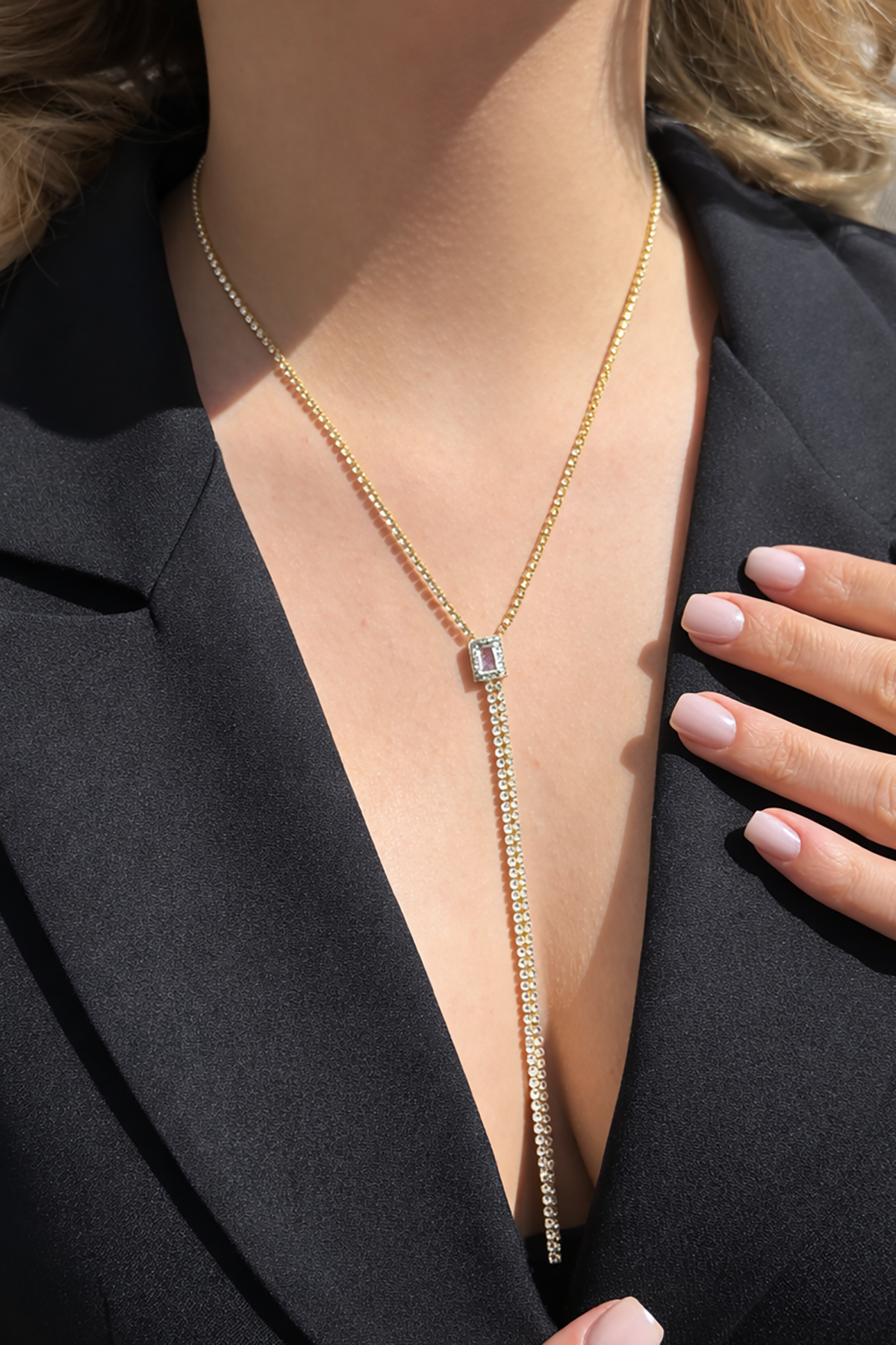 Altın Renk Taş Detaylı 14K Altın Kaplama Kolye