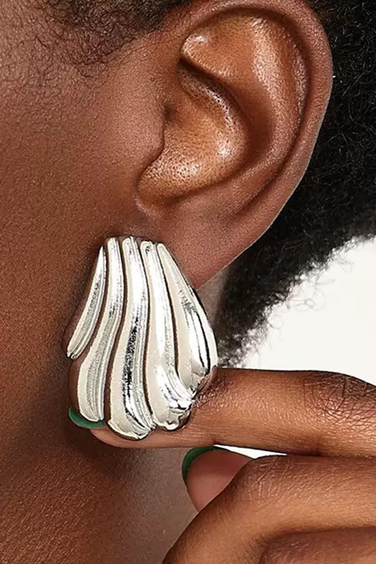 Gümüş Renk Çelik Küpe (Çift)