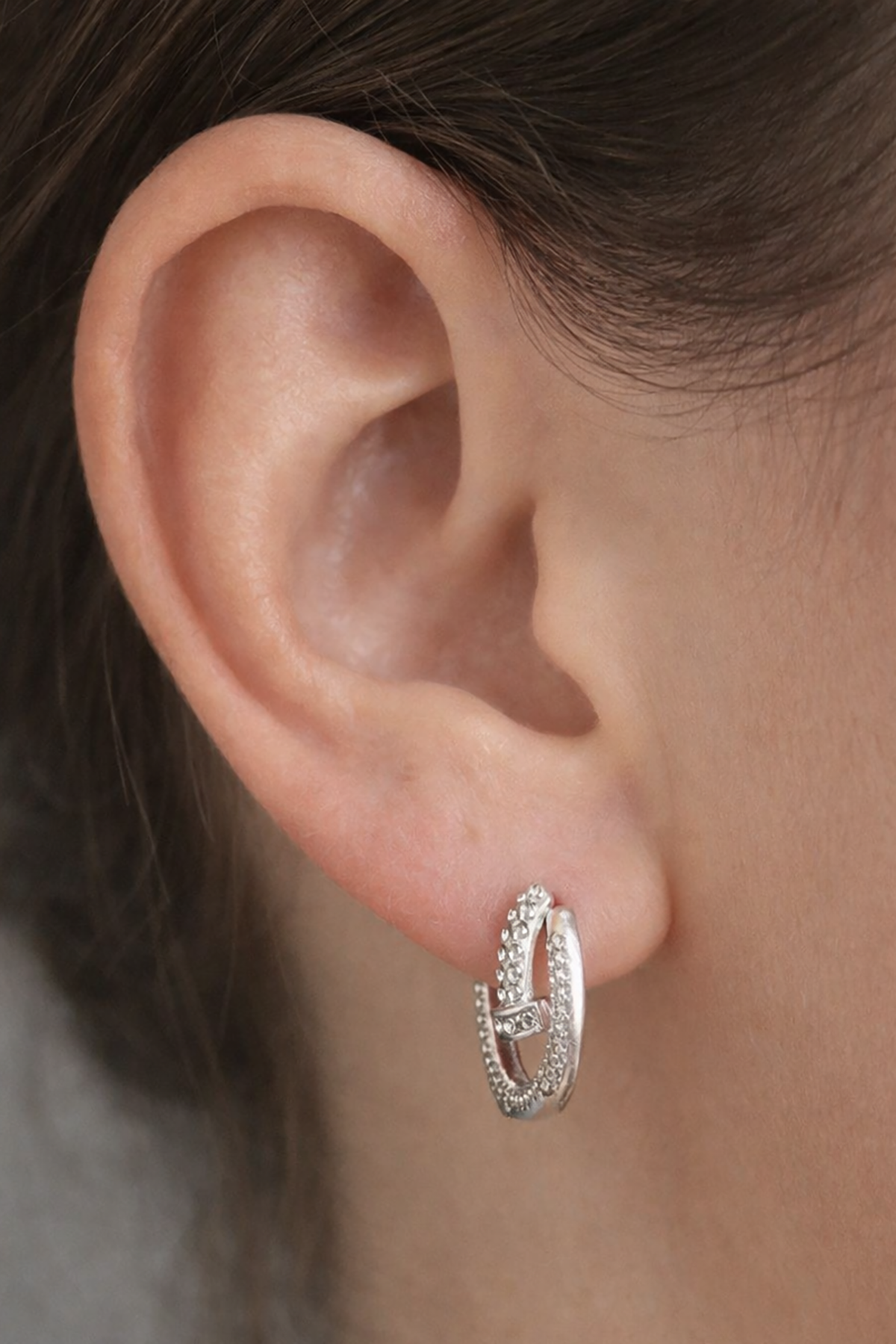 Gümüş Renk Taşlı 14K Altın Kaplama Tx Halka Küpe (Çift)