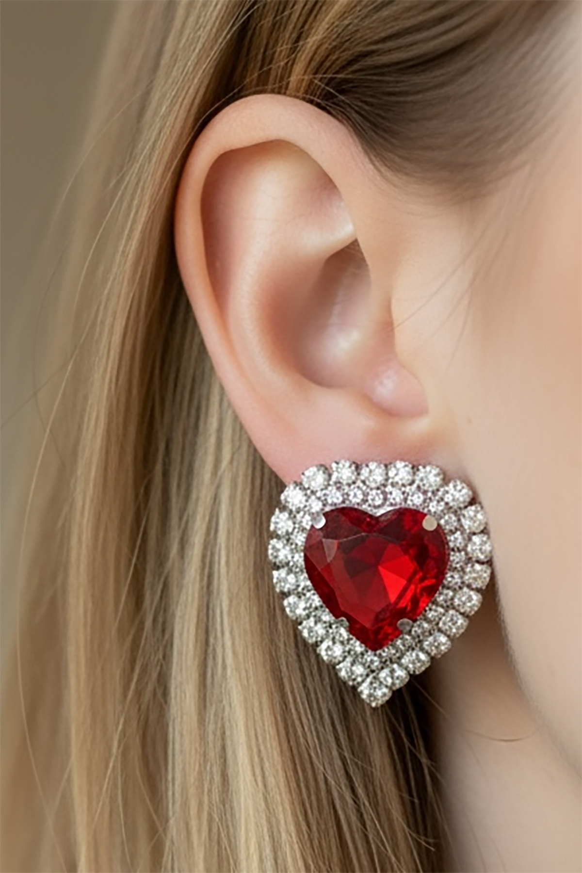 Gümüş ve Kırmızı Renk Kalp Figürlü Taşlı Abiye Küpe Kına/Gelin Küpe (Çift) 