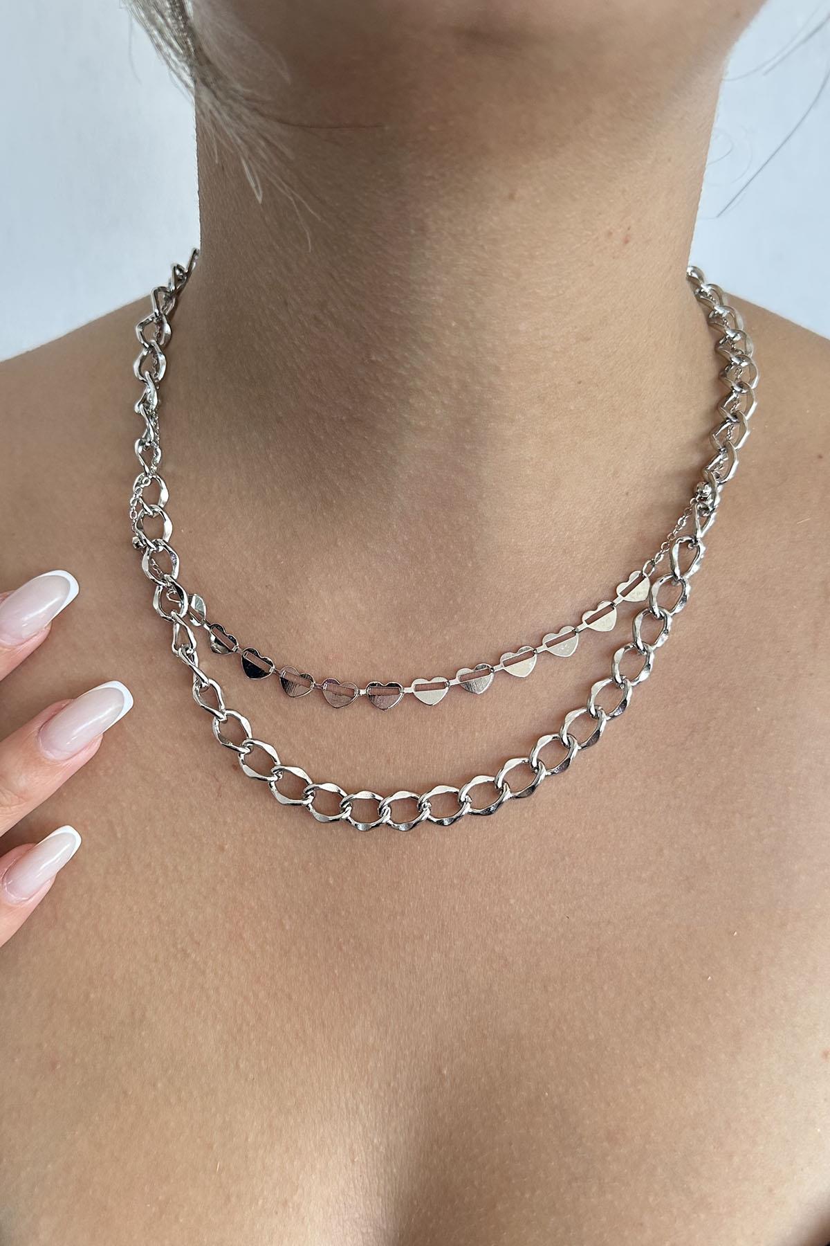 Gümüş Renk Kalp Figürlü İkili Kolye