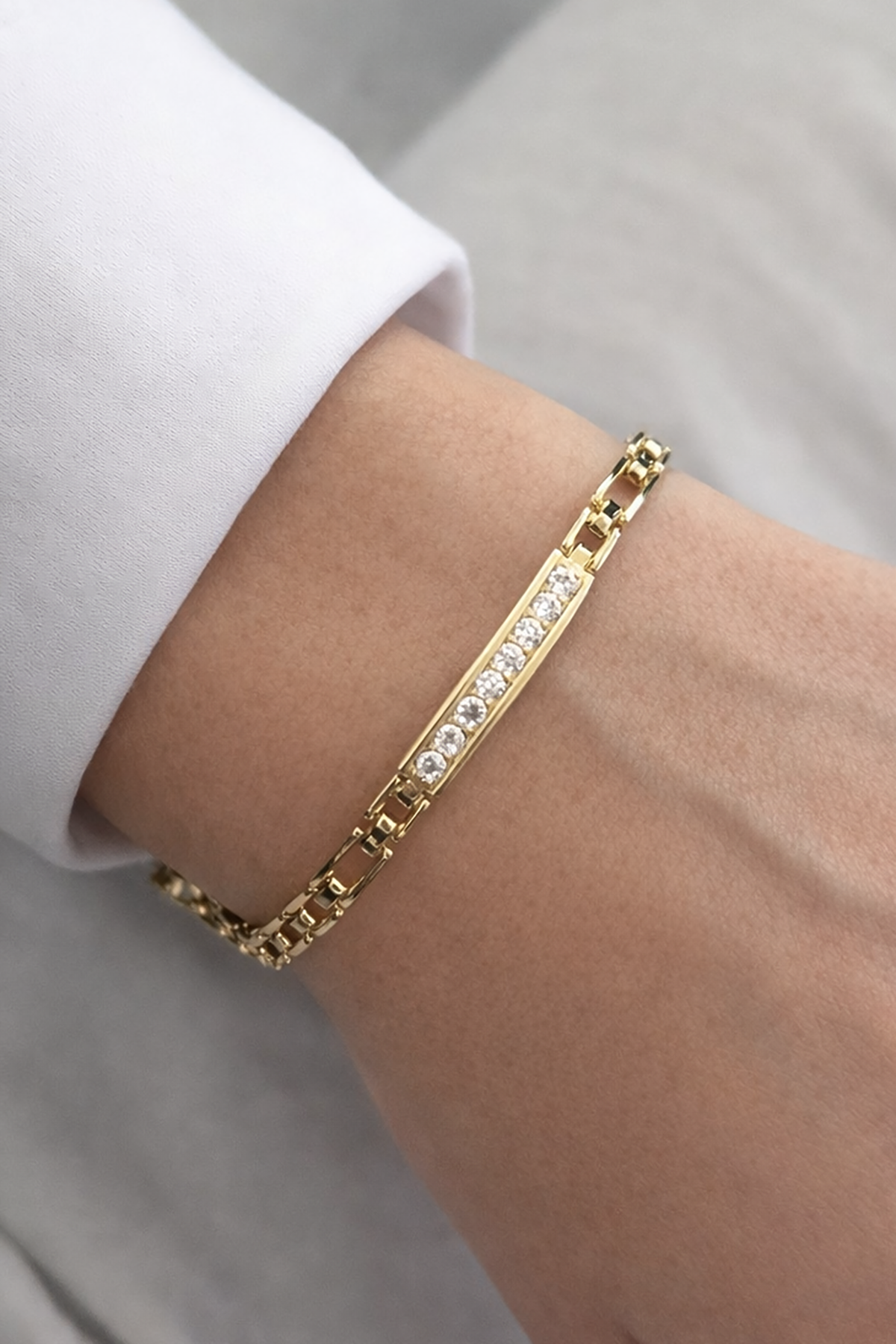 Altın Renk Taş Detaylı Çelik Xupıng VİP Bileklik