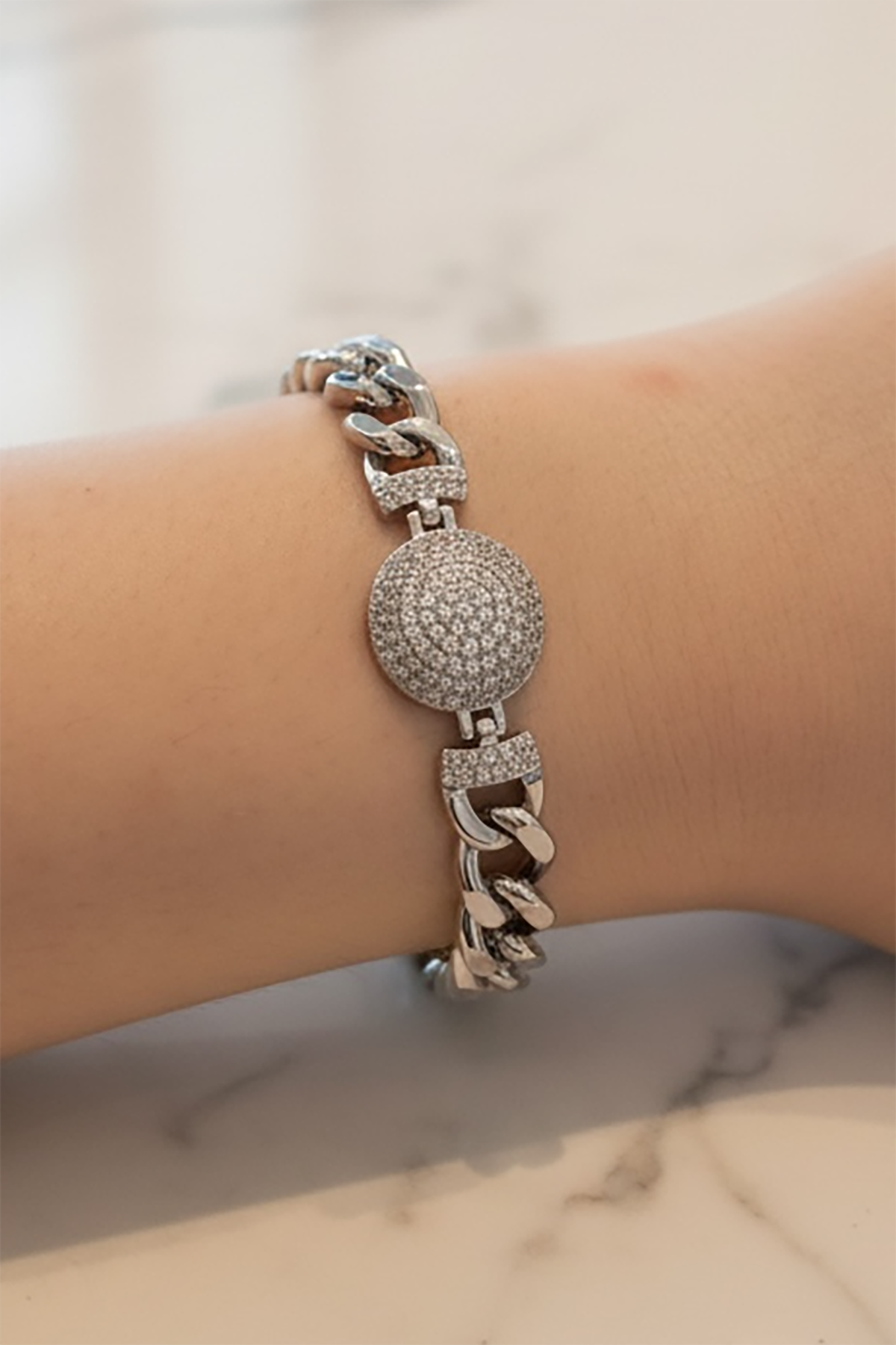 Gümüş Renk Taş Detaylı Çelik Xuping VİP Bileklik
