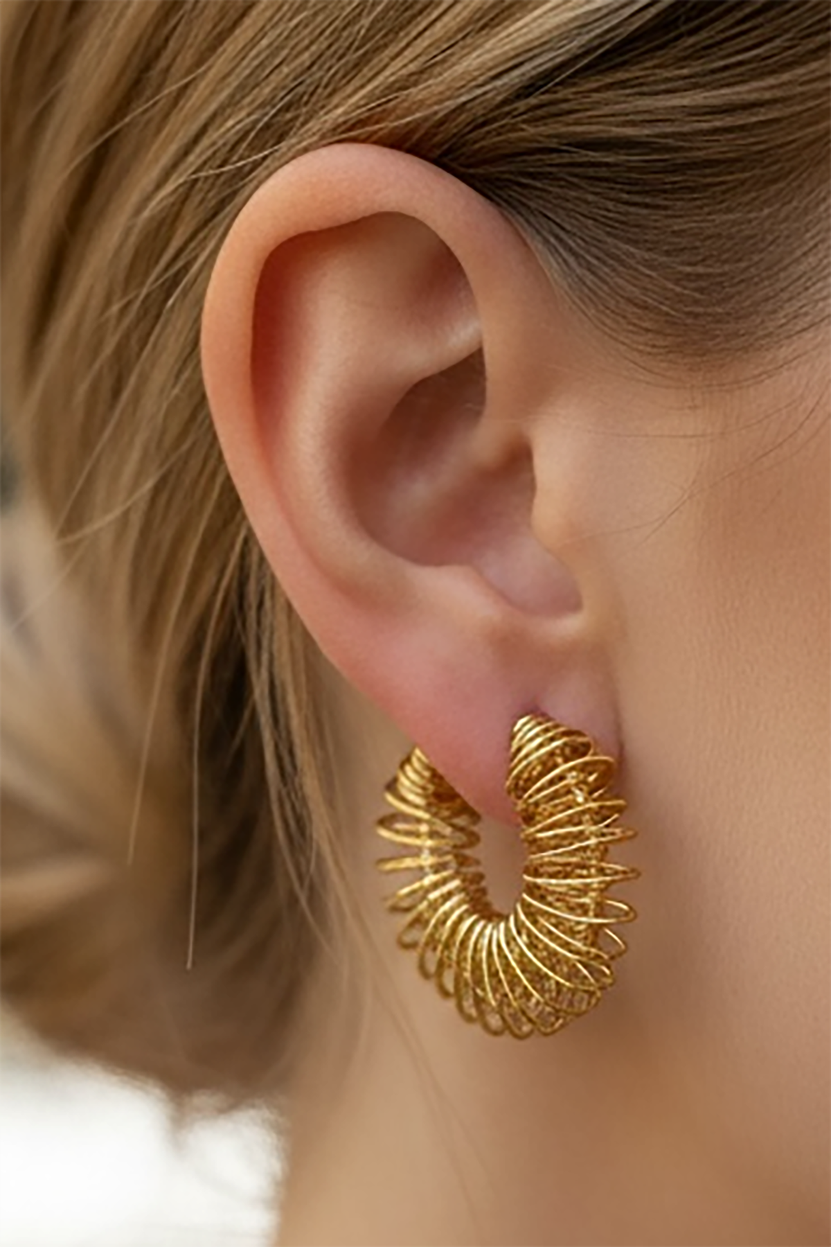 Altın Renk Çelik Halka Küpe (Çift)