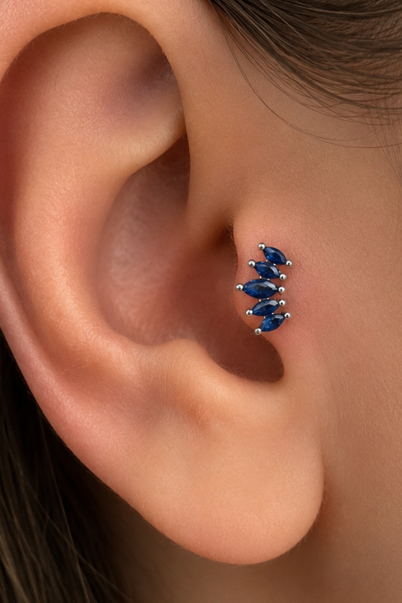 Gümüş Renk Lacivert Taşlı Cerrahi Çelik Tragus/Kıkırdak Küpe/Piercing (Tek)