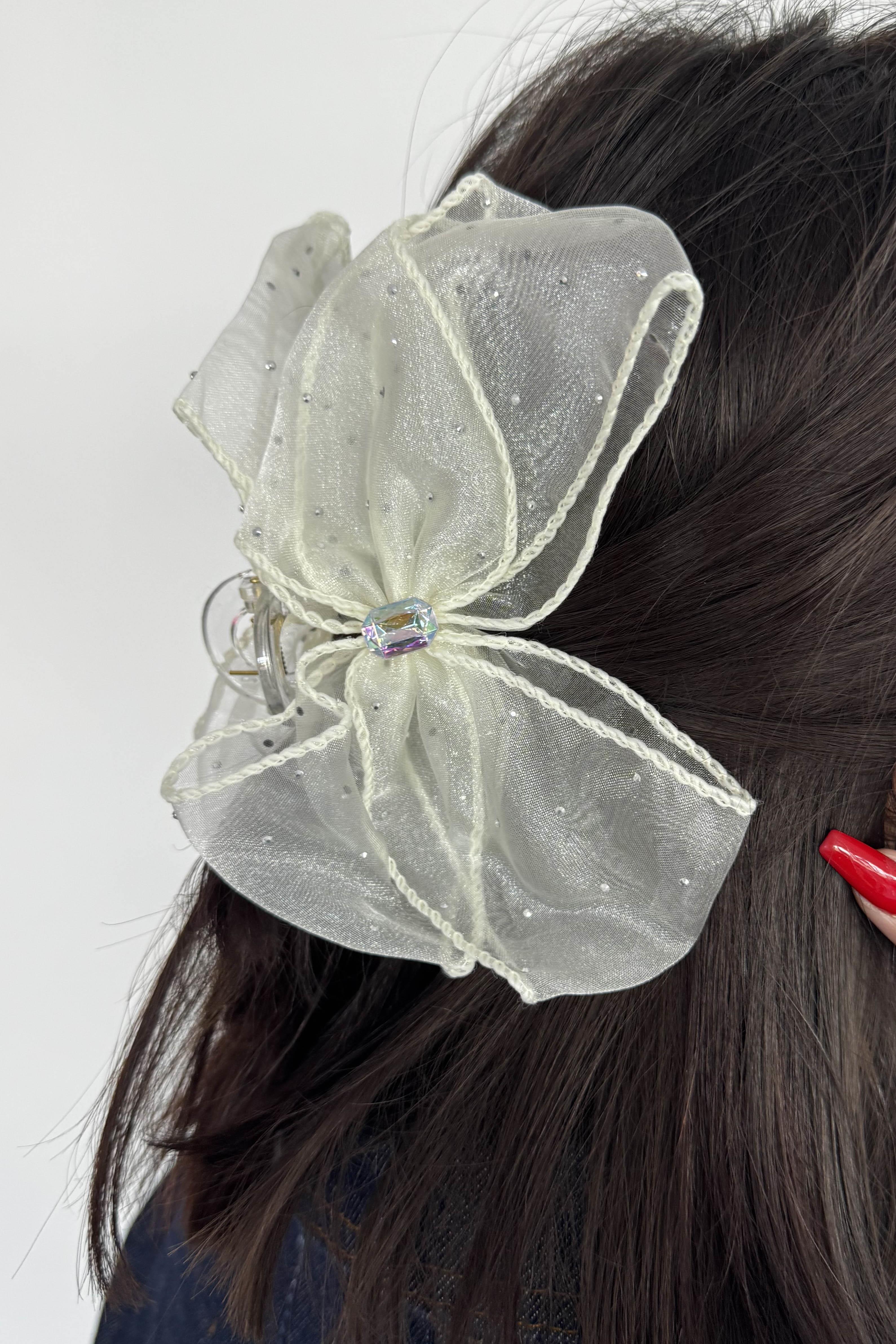 Krem Renk Kurdele Figürlü Mandal Toka