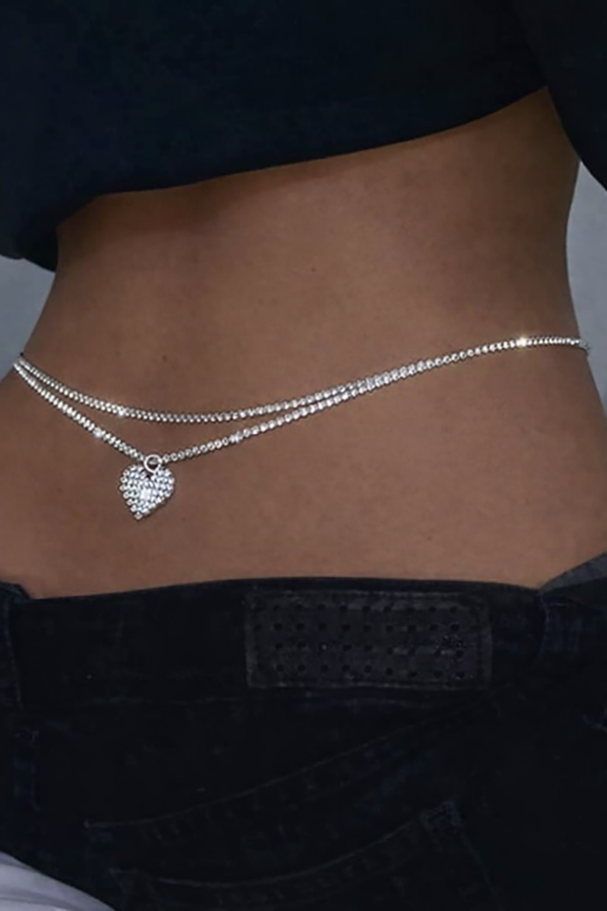 Gümüş Renk Kalp Figürlü Taş Detaylı Tasarım Bel Zinciri/Vücut Aksesuar