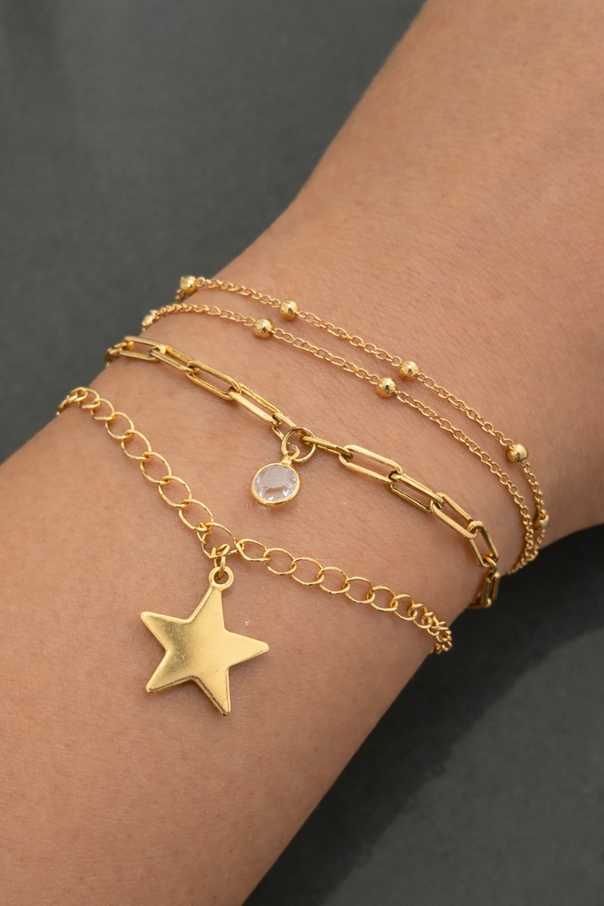 Altın Renk Yıldız Figürlü 3'lü Çelik Bileklik