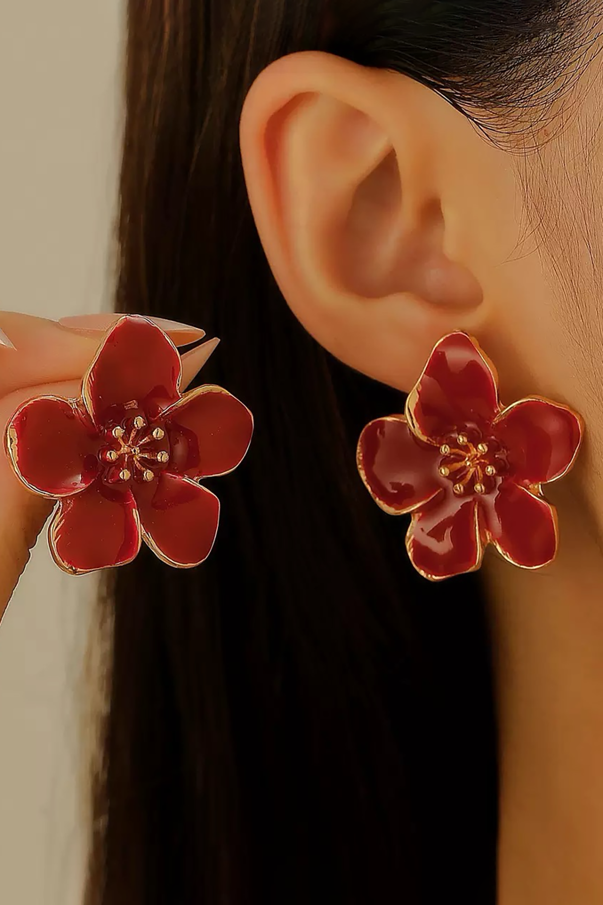 Bordo Renk Çiçek Figürlü Küpe (Çift)