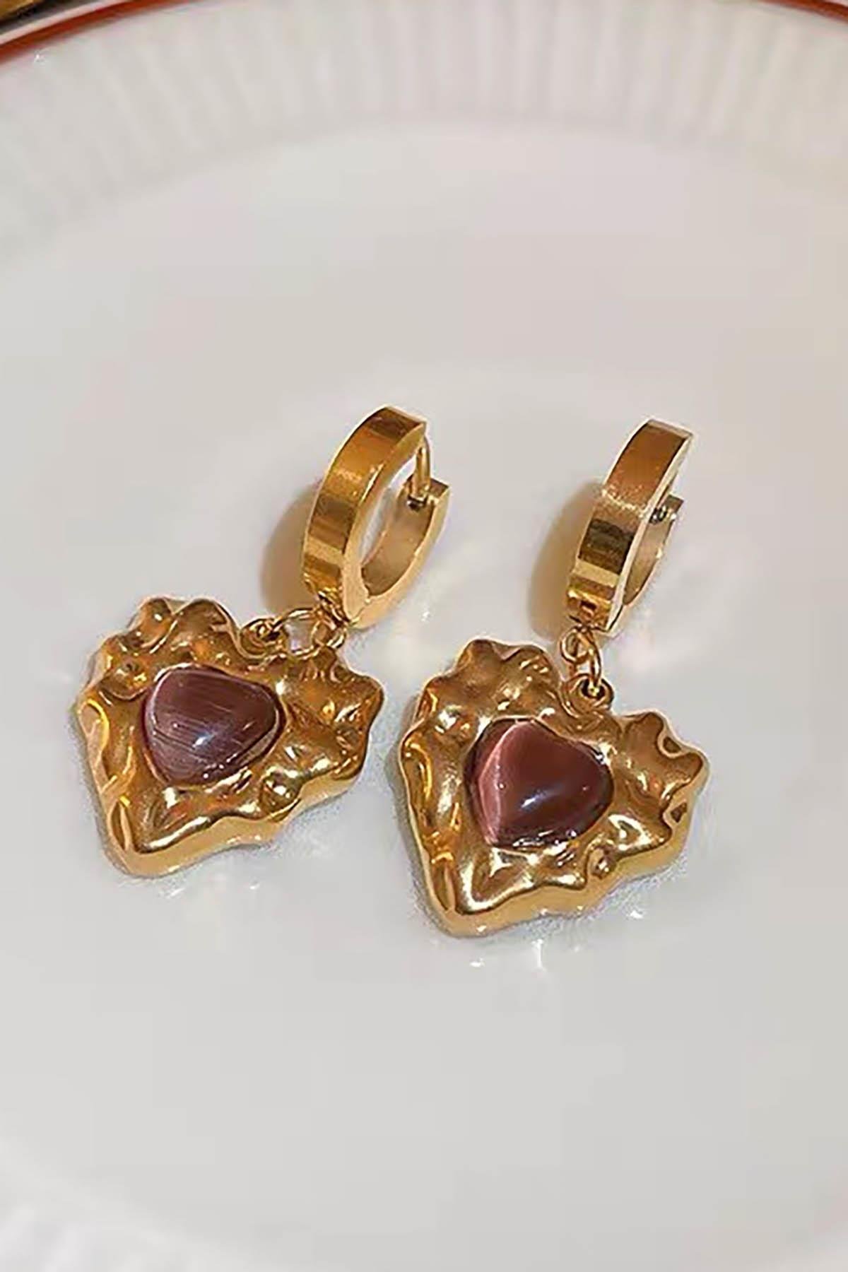 Altın Renk Kalp Detaylı Çelik Küpe (Çift)