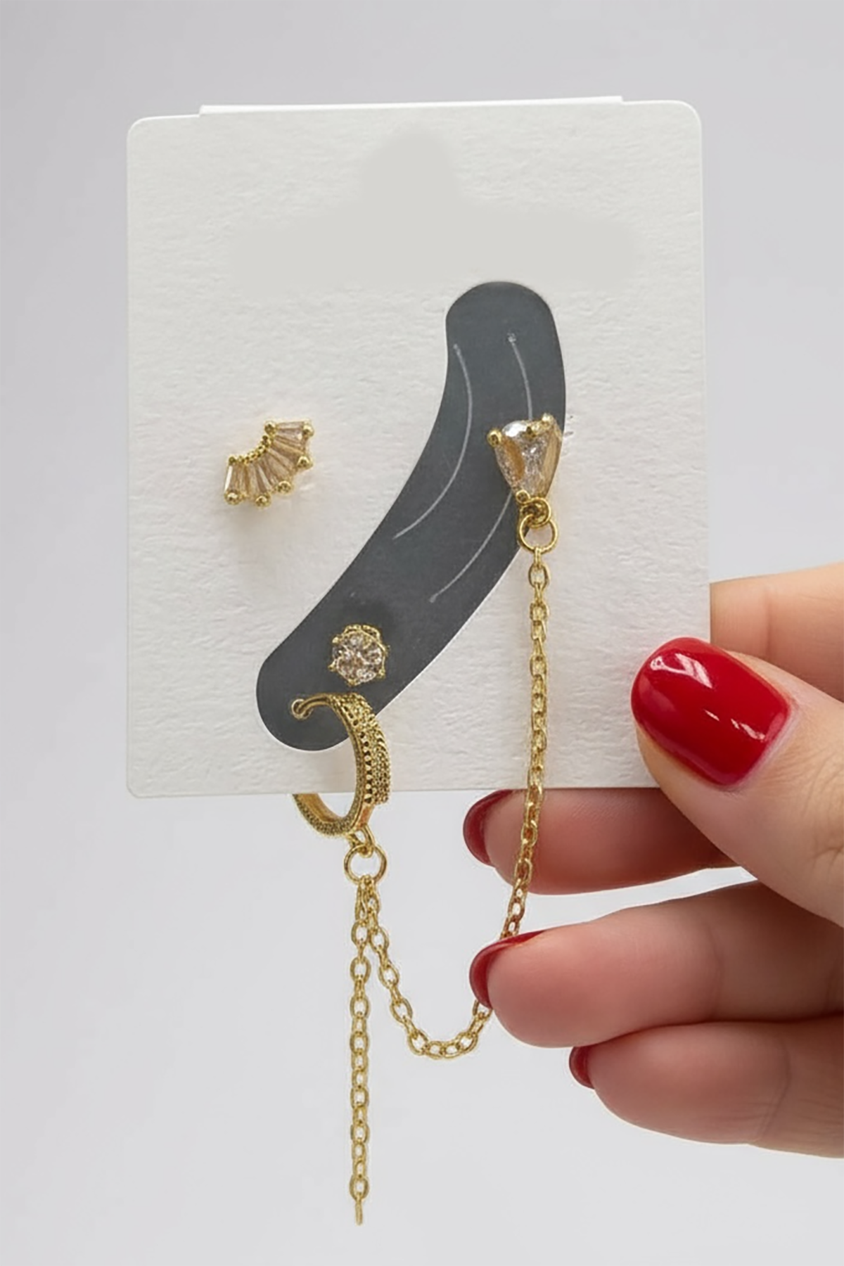 4'lü Altın Renk Taş Detaylı Küpe Set