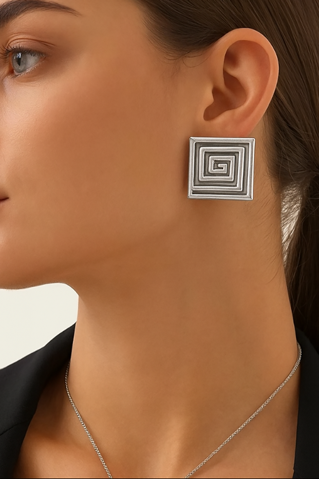 Gümüş Renk Çelik Küpe (Çift)