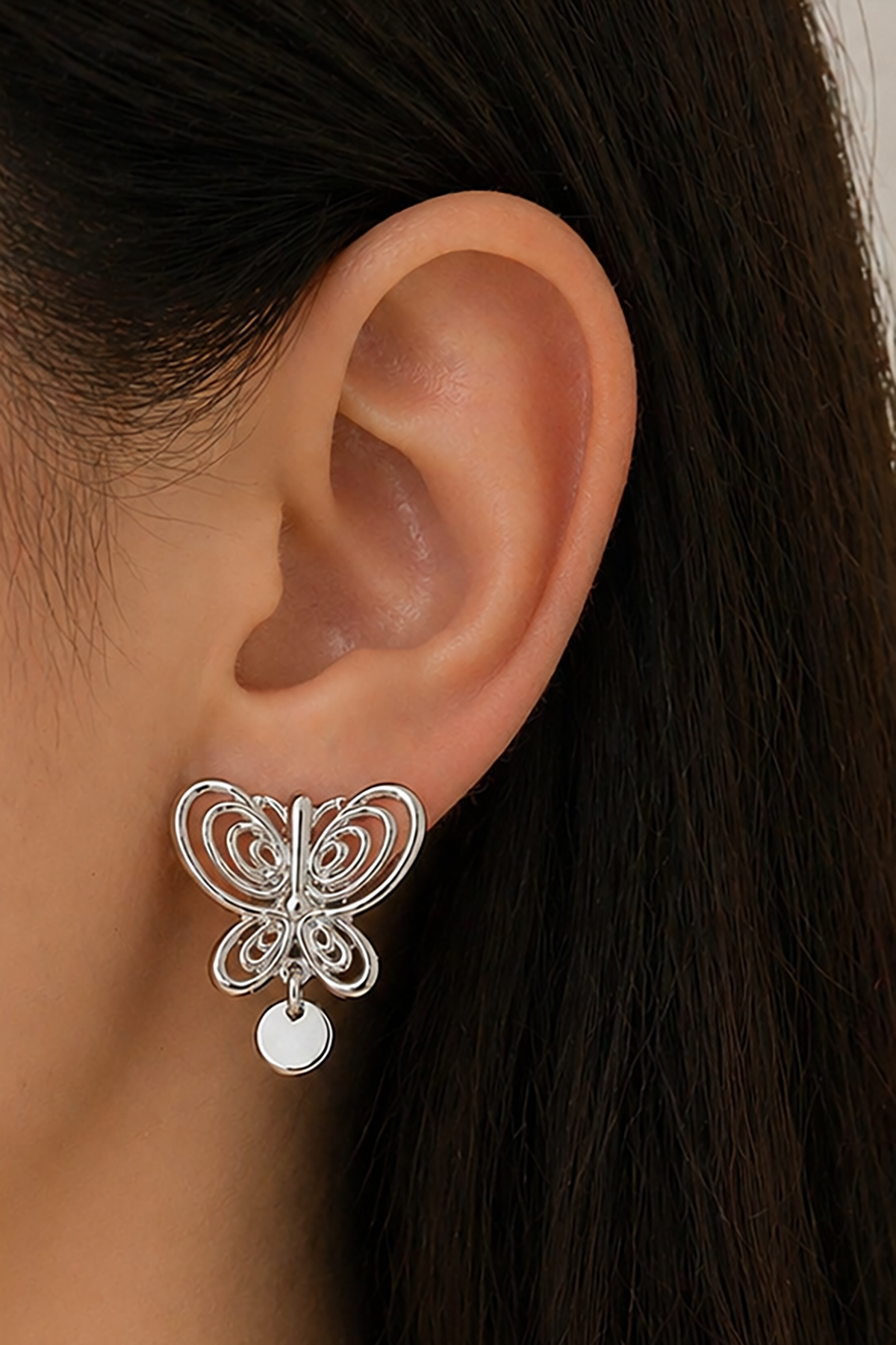 Gümüş Renk Kelebek Figürlü Füsun Küpesi (Çift)