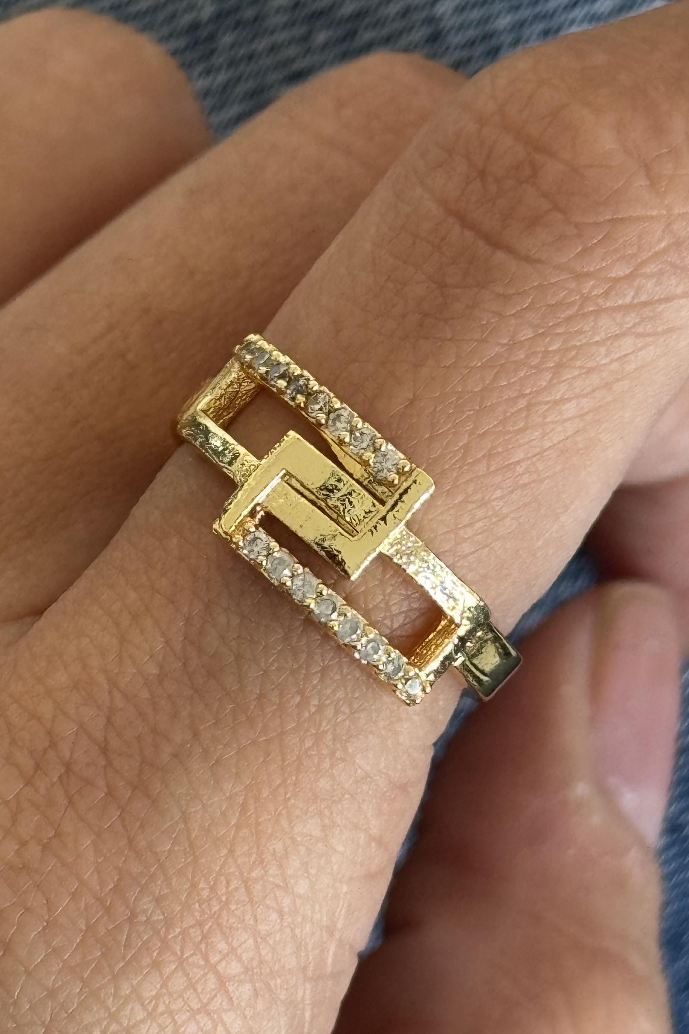 Altın Renk Taş Detaylı Ayarlanabilir Yüzük