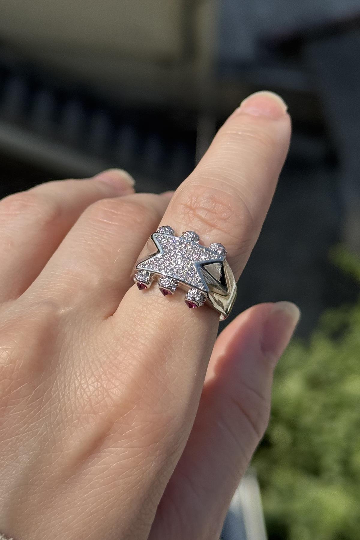 Gümüş Renk Taş Detaylı Ayarlanabilir YSX Yüzük