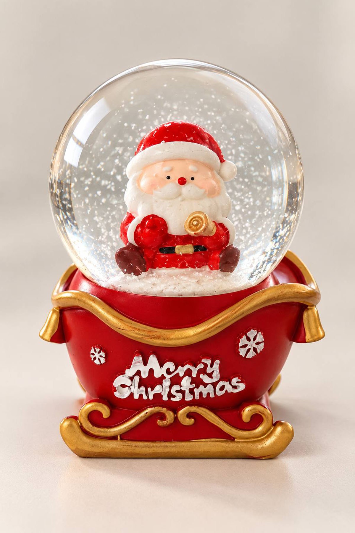 Kırmızı Renk Noel Baba Figürlü Işıklı Küçük  Kar Küresi
