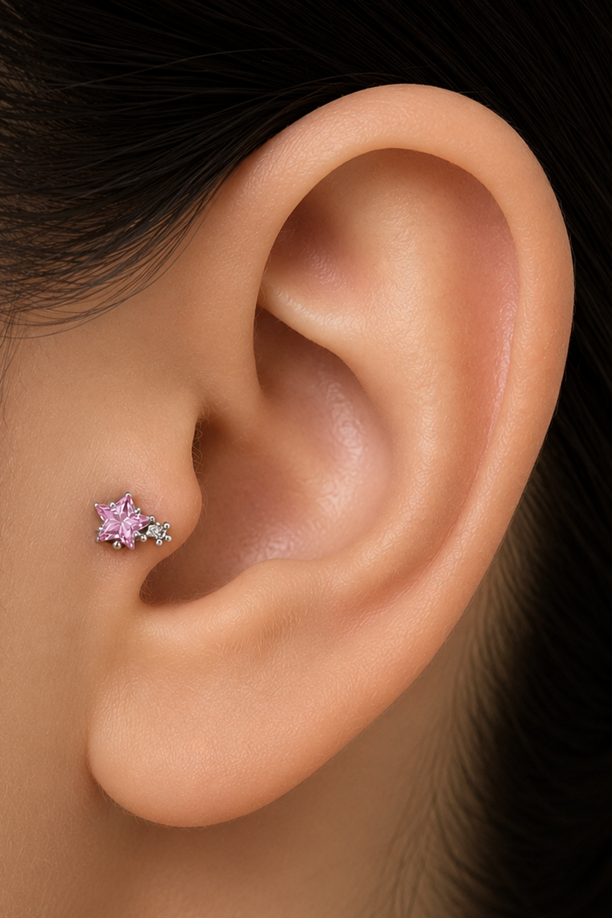 Gümüş  Renk Yıldız Figürlü  Taşlı Cerrahi Çelik Tragus/Kıkırdak Küpe/Piercing (Tek)