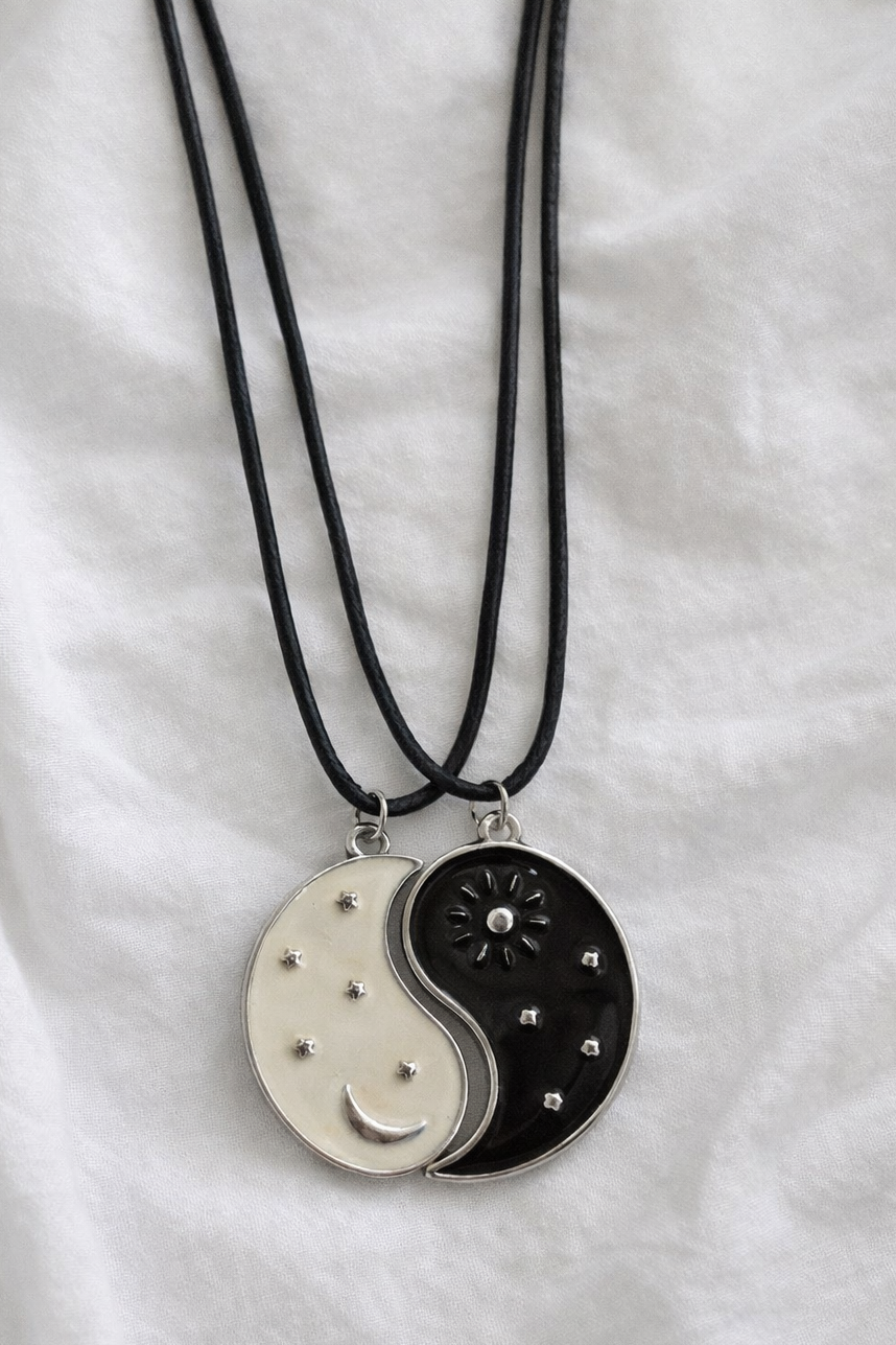 Gümüş Ve Ay Figürlü İkili Çelik Çift/ Best Friend Kolyesi