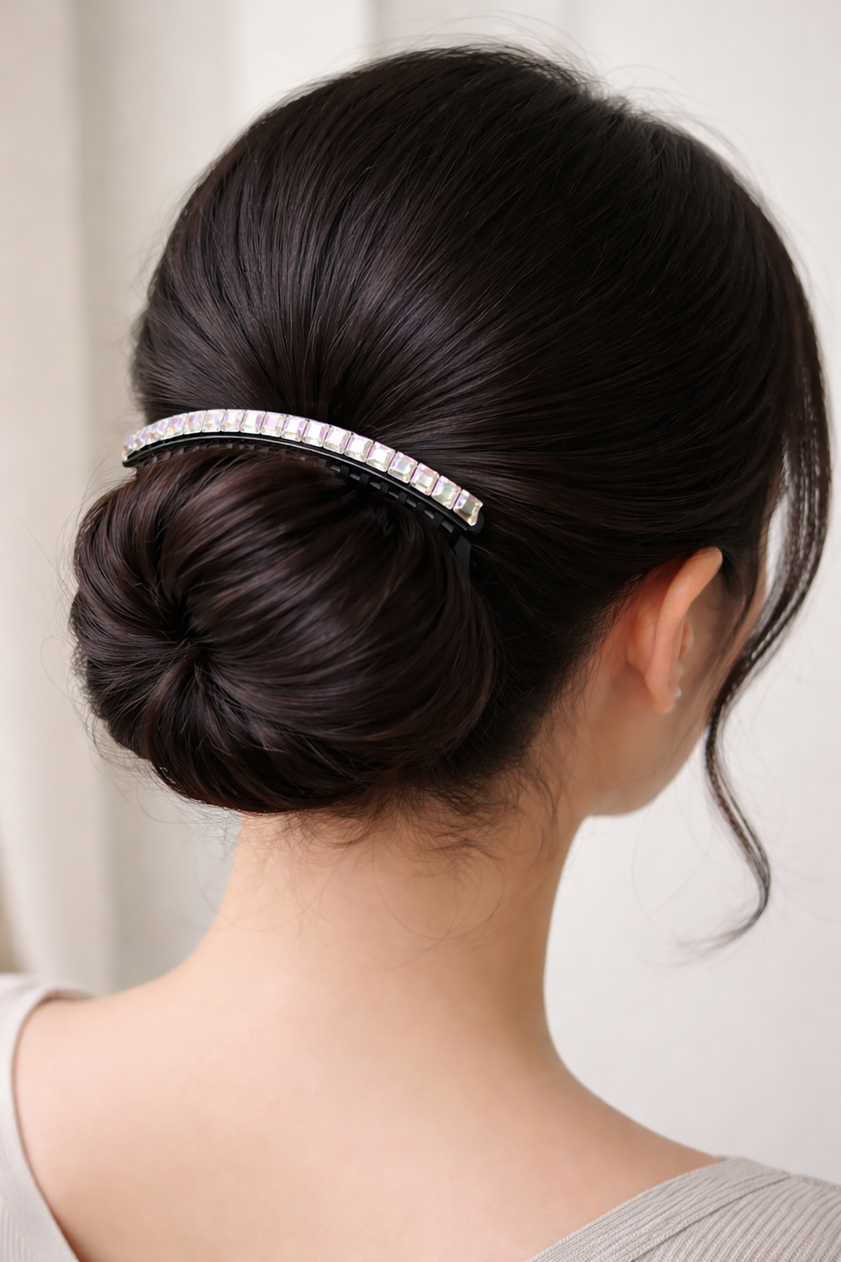 Siyah Renk Taşlı Tarak Toka