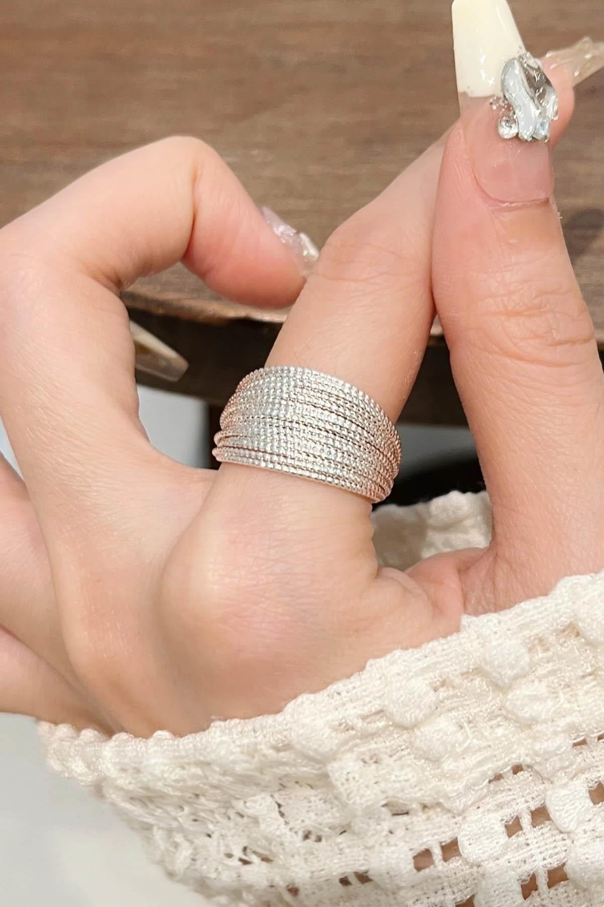 Gümüş Renk Taş Ayarlanabilir Çelik Yüzük