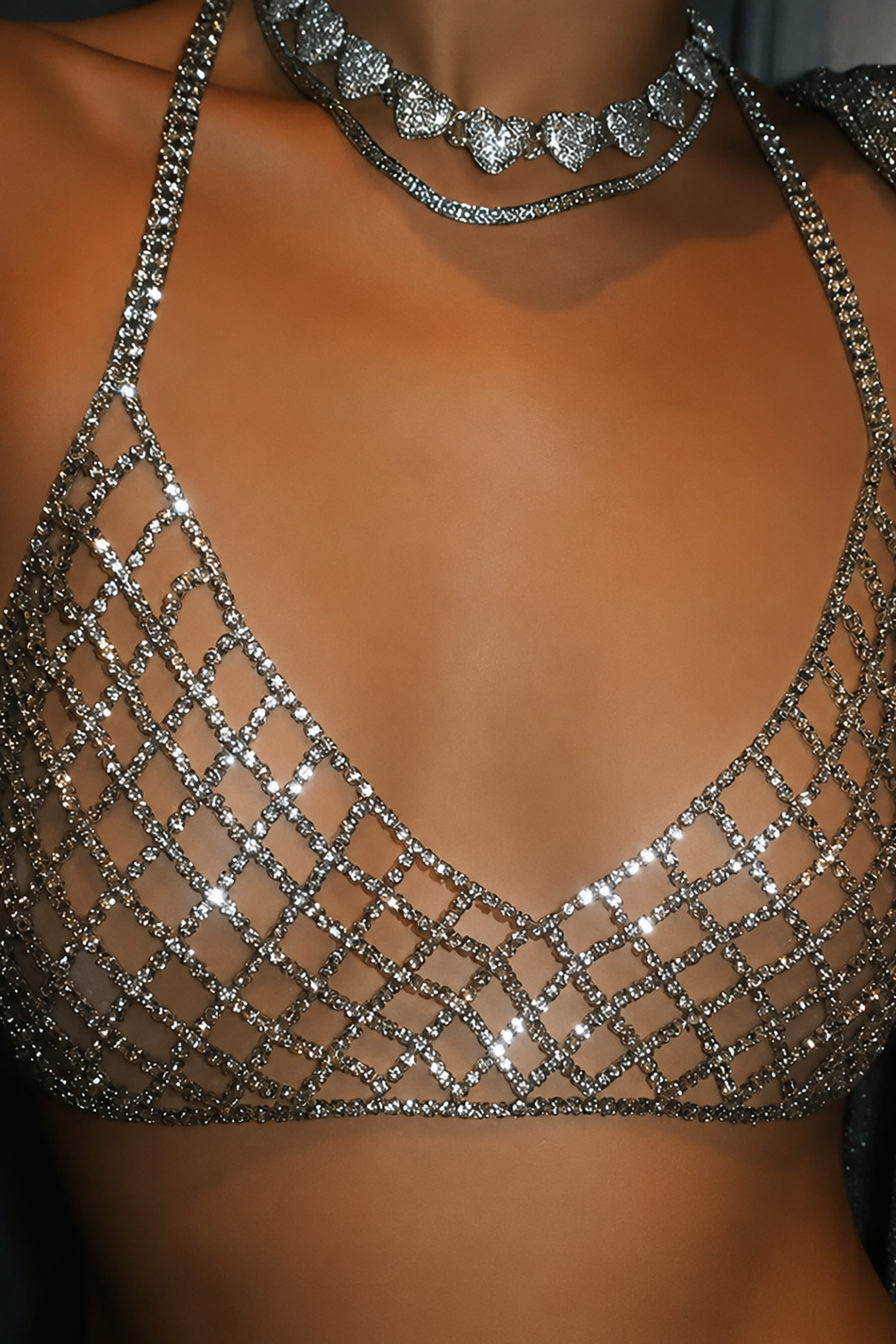 Gümüş Renk Taş Detaylı Bikini Üstü /Bralet /Vücut Aksesuarı
