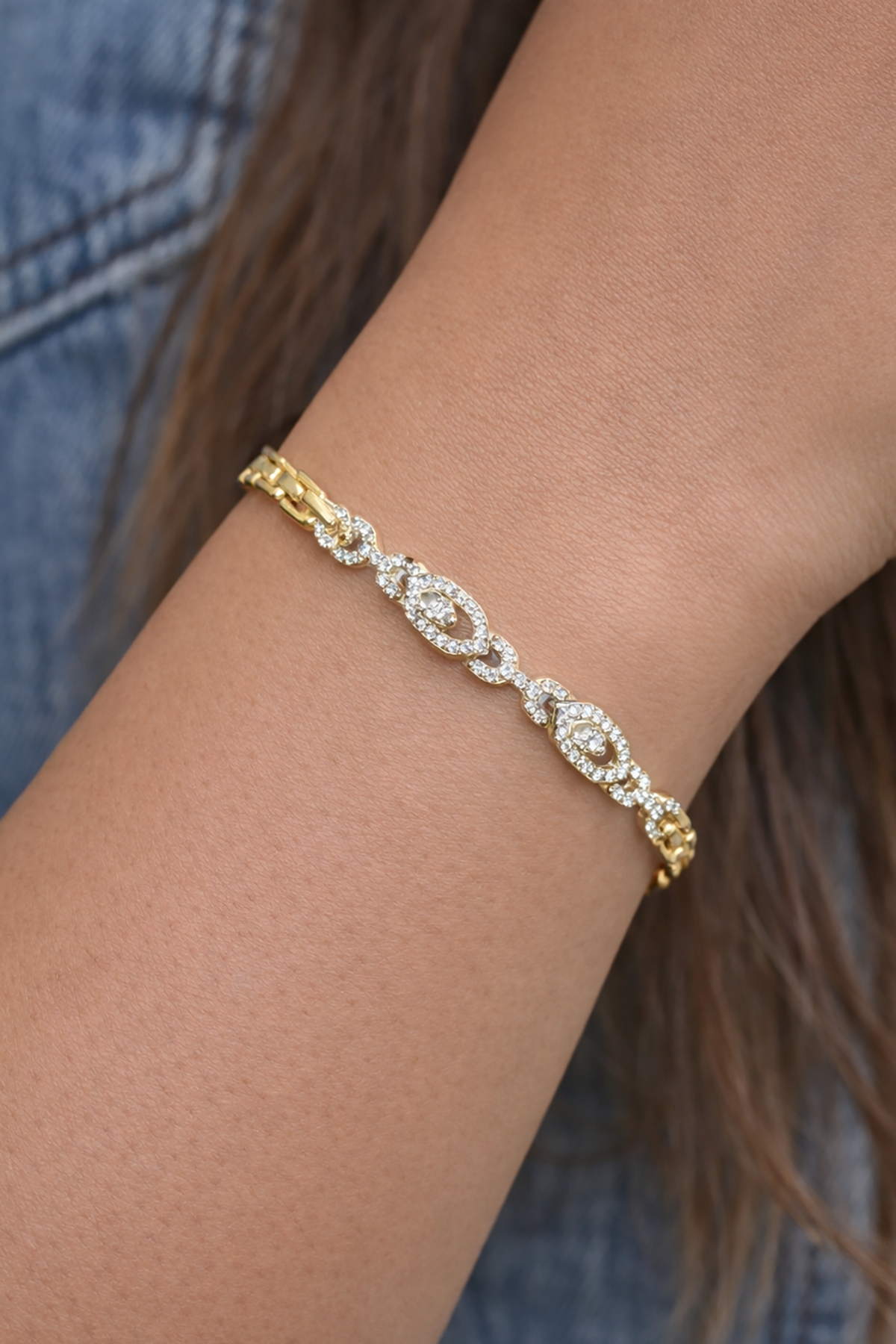 Altın Renk Taş Detaylı Çelik Xupıng VİP Bileklik