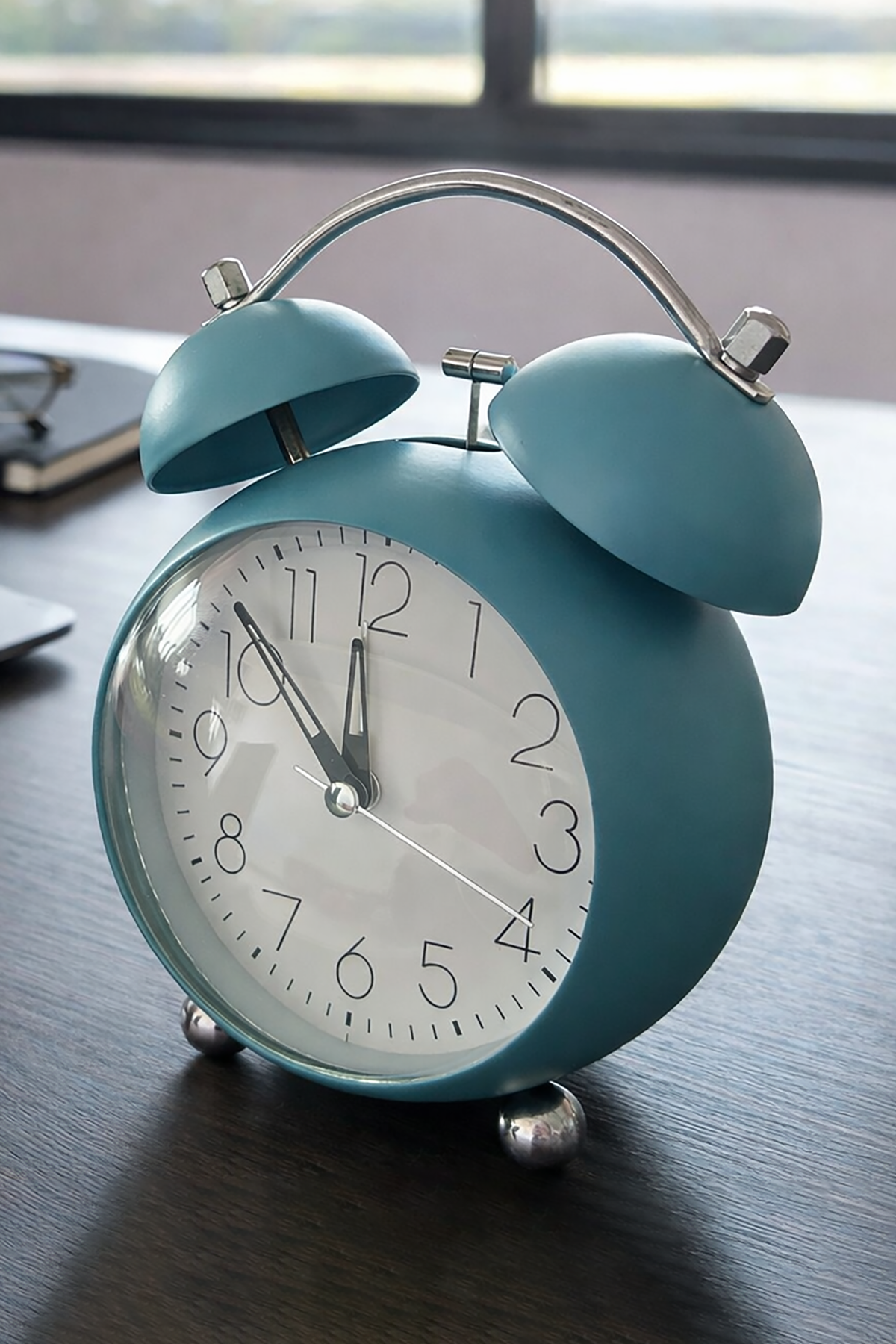 Mavi Renk Mini Dekoratif Işıklı Alarmlı Yuvarlak Masa Saati