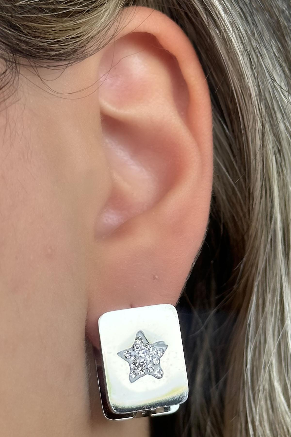 Gümüş Renk Yıldız Detaylı Çelik Küpe (Çift)