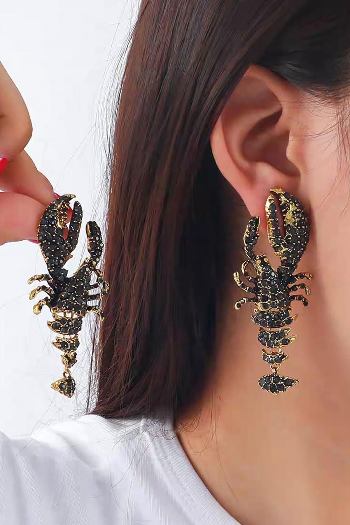 Altın Renk Istakoz Figürlü Taş Detaylı Tasarım Küpe(Çift)