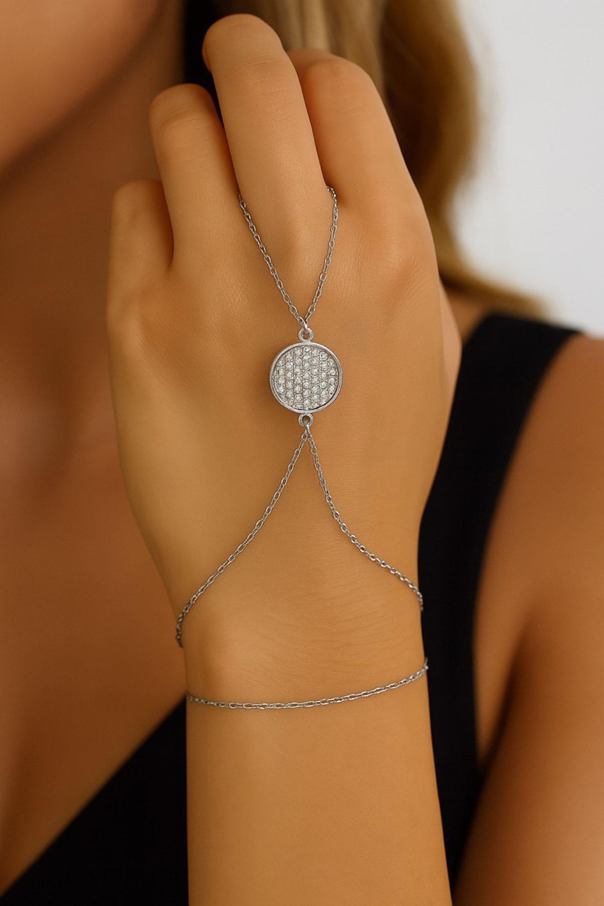 Gümüş Renk Taş Detaylı Çelik Şahmeran