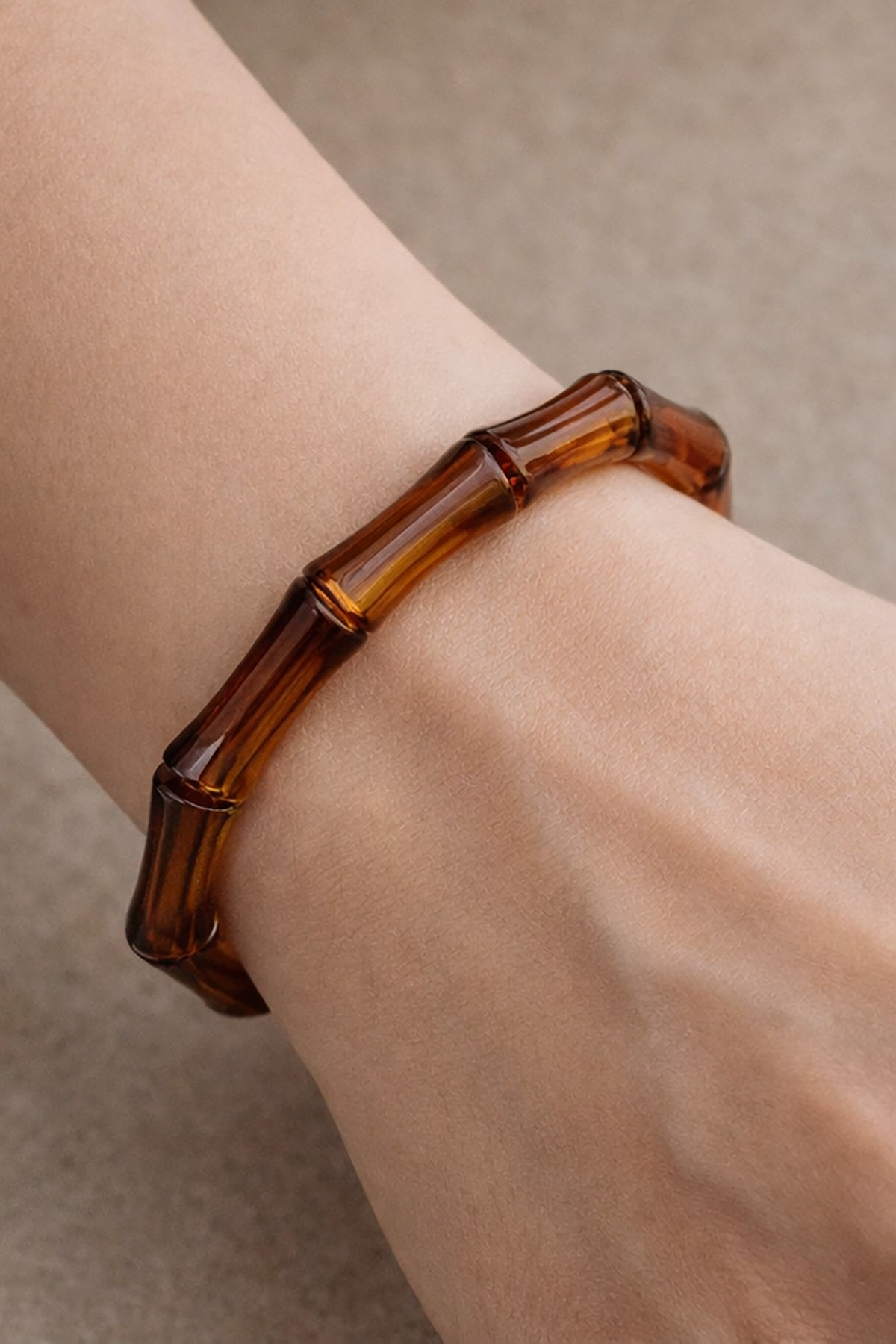 Kahverengi Renk Boncuk Detaylı Mika Bileklik