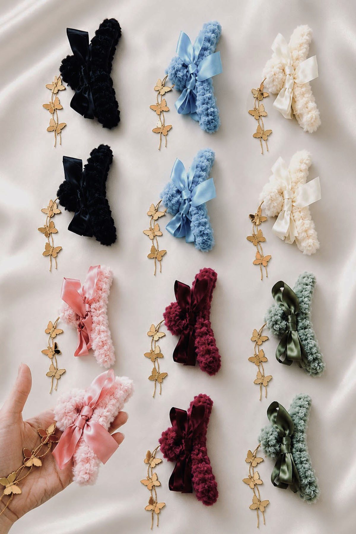 12'li Karışık Renk Kelebek Detaylı  Peluş Mandal Toka Set