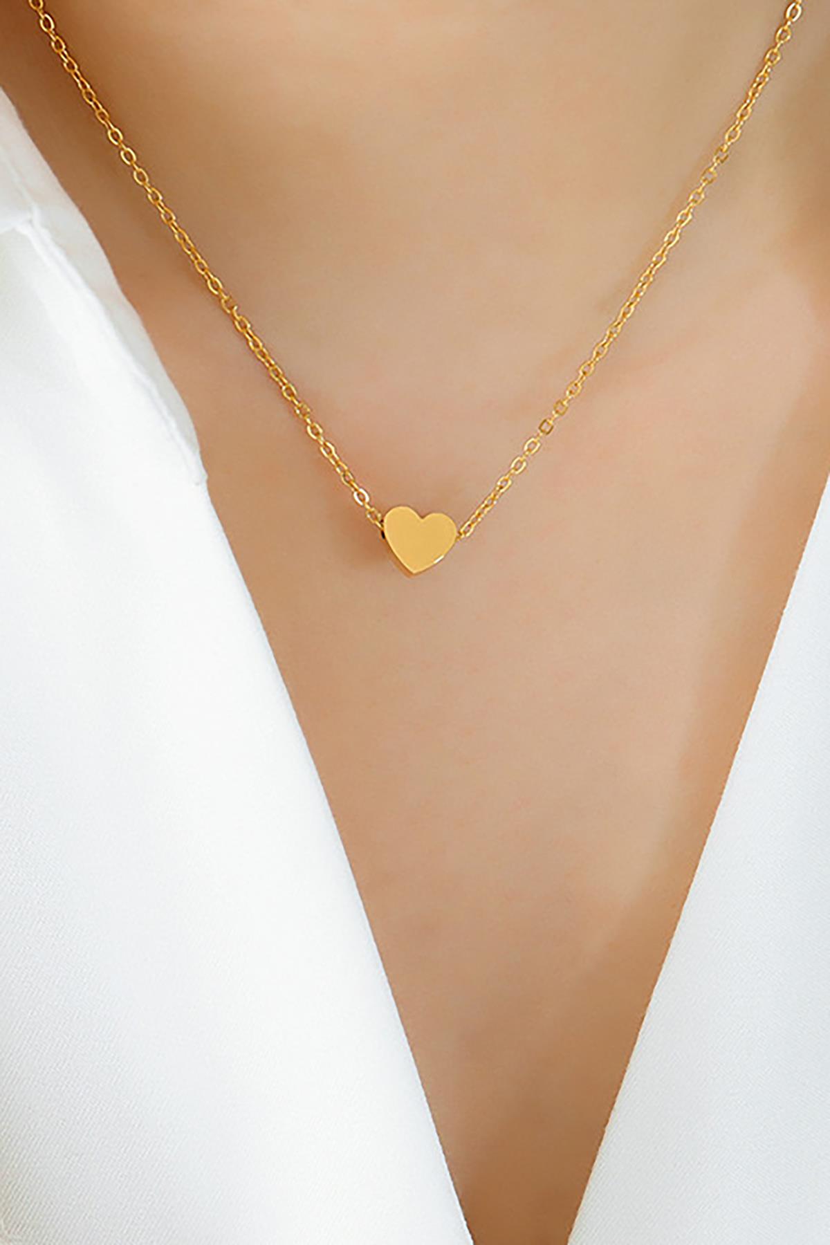 Altın Renk Kalp Figürlü Kolye