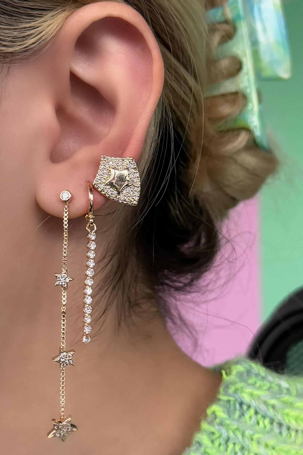 Altın Renk Yıldız Figürlü Taş Detaylı VİP 3'lü YSX Küpe Set