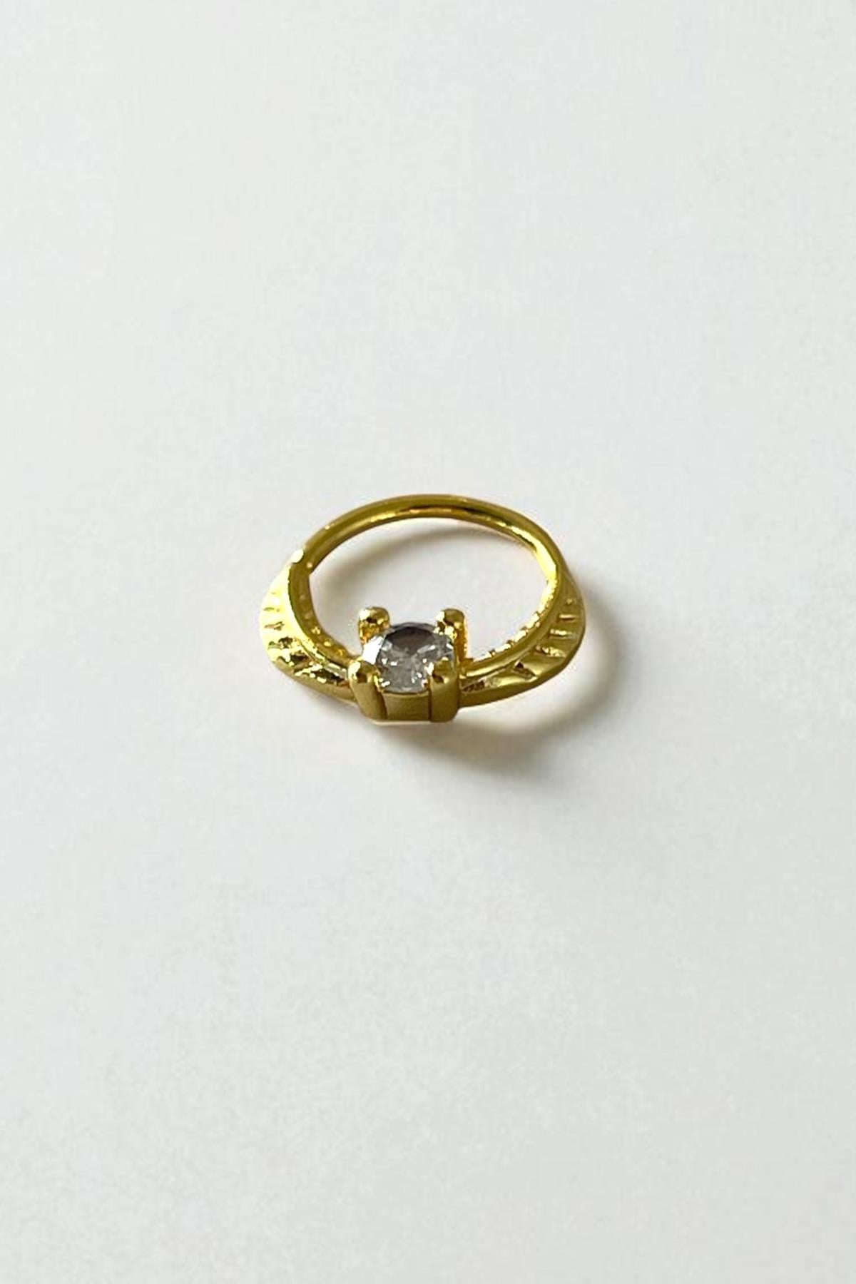 Altın Renk Taş Detaylı Çelik Halka Tragus/Kıkırdak Küpe/Piercing (Tek)