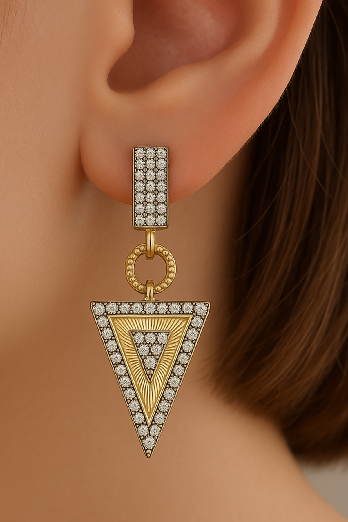 Altın Renk Üçgen Figürlü 14K Altın Kaplama TX Küpe (Çift)