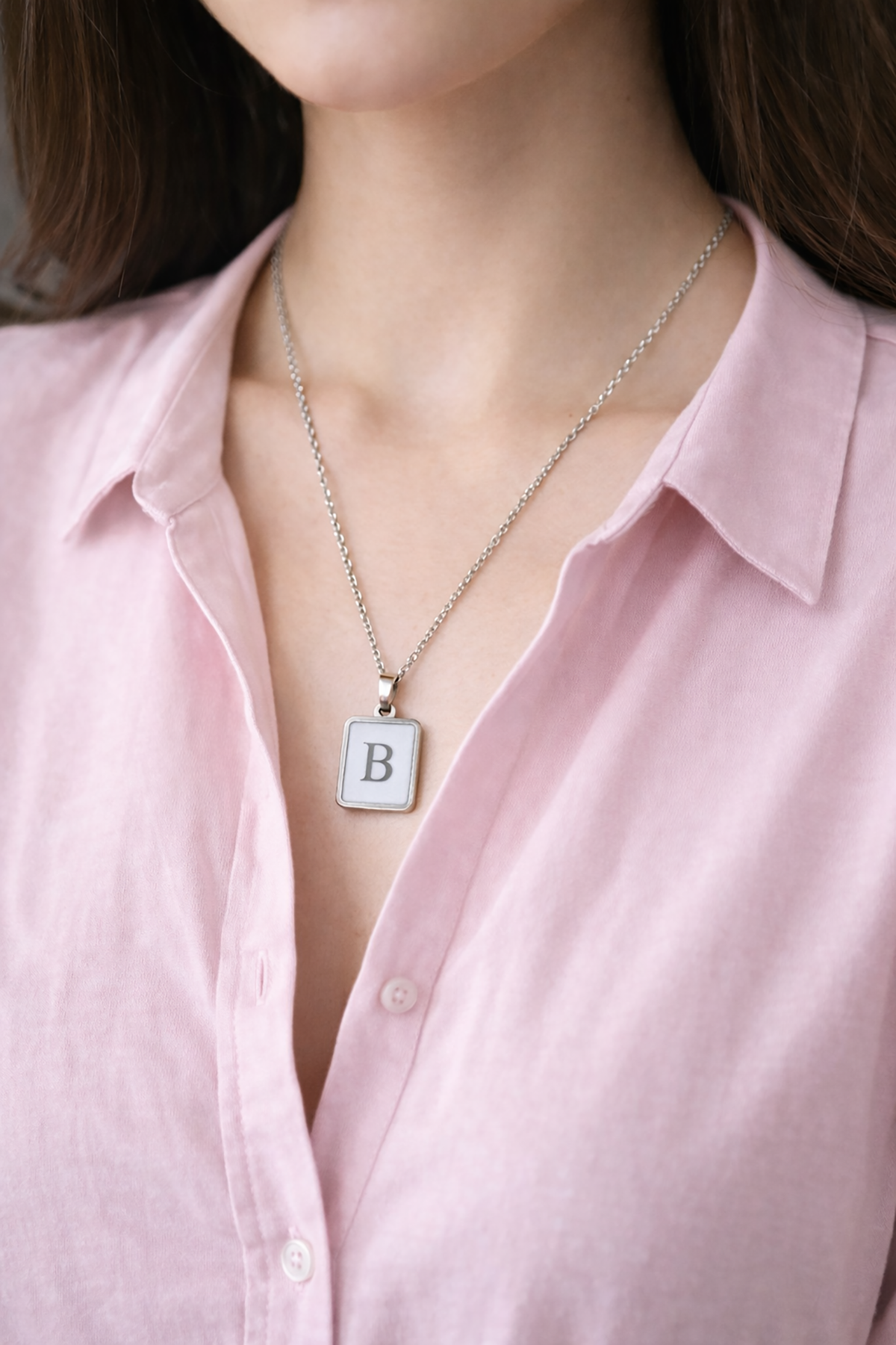 Gümüş Renk B Harf Çelik Kolye