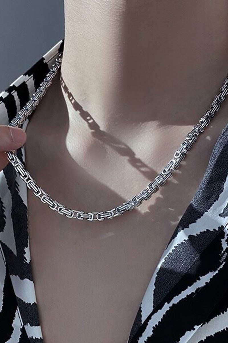 Gümüş Renk Zincir Detaylı Çelik Erkek Kolye