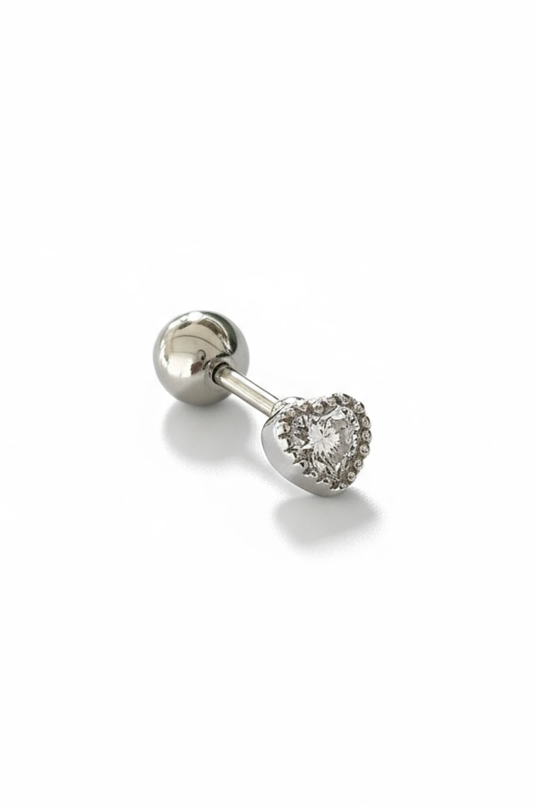 Gümüş Renk Kalp Figürlü Cerrahi Çelik Tragus/Kıkırdak Küpe/Piercing (Tek)
