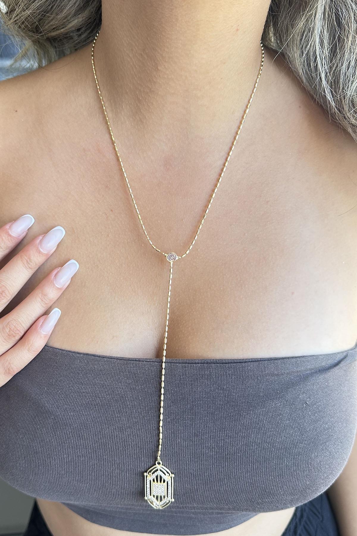 Altın Renk Taş Detaylı Y Kolye