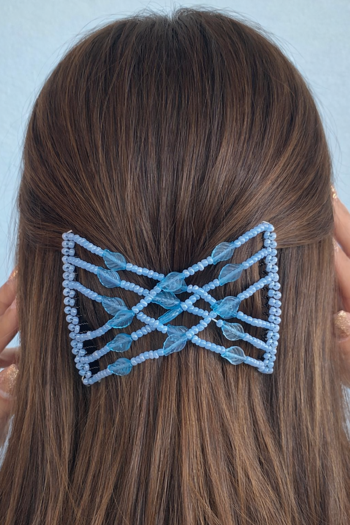 Mavi Renk Yaprak Figürlü Tel Tarak Toka