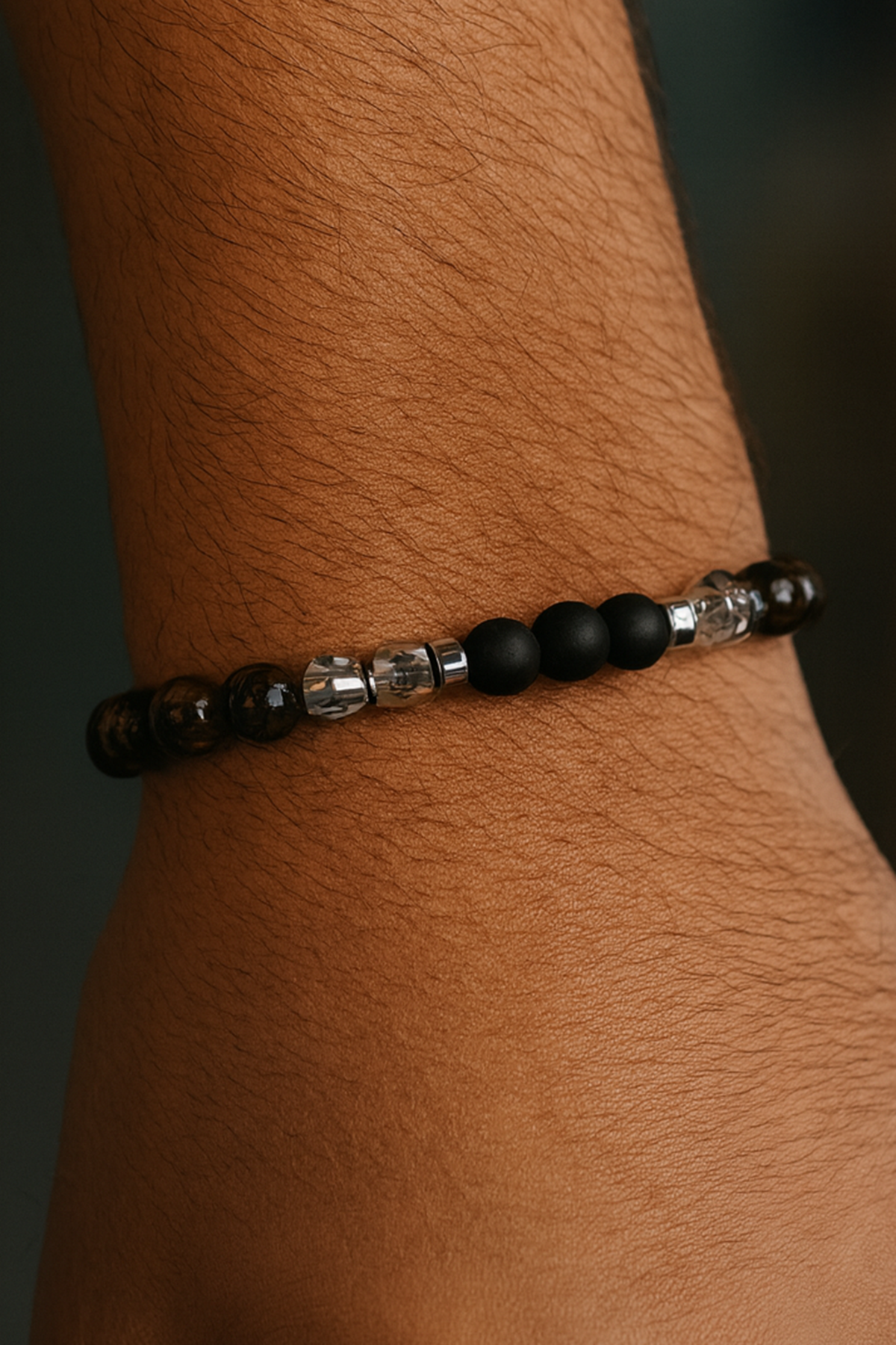 Karışık Renk Boncuk Detaylı Çelik Erkek Bileklik